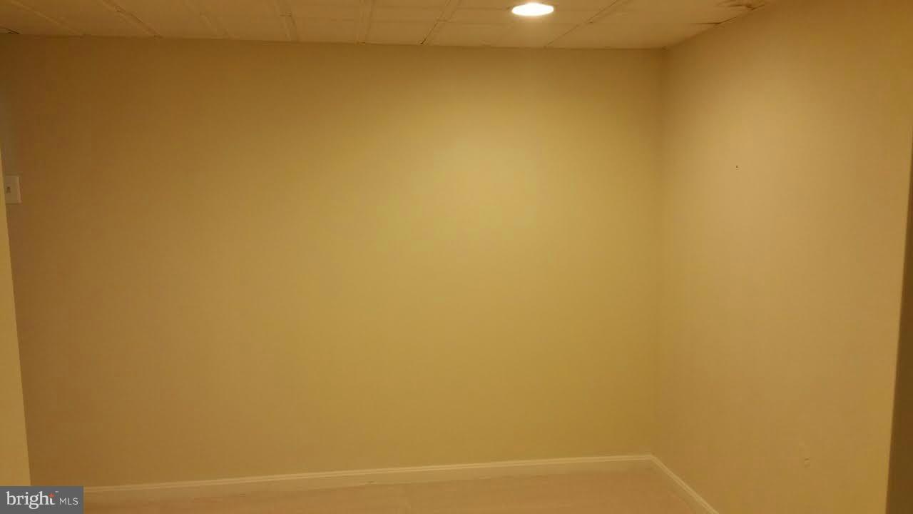 RAMBLEWOOD - Residential