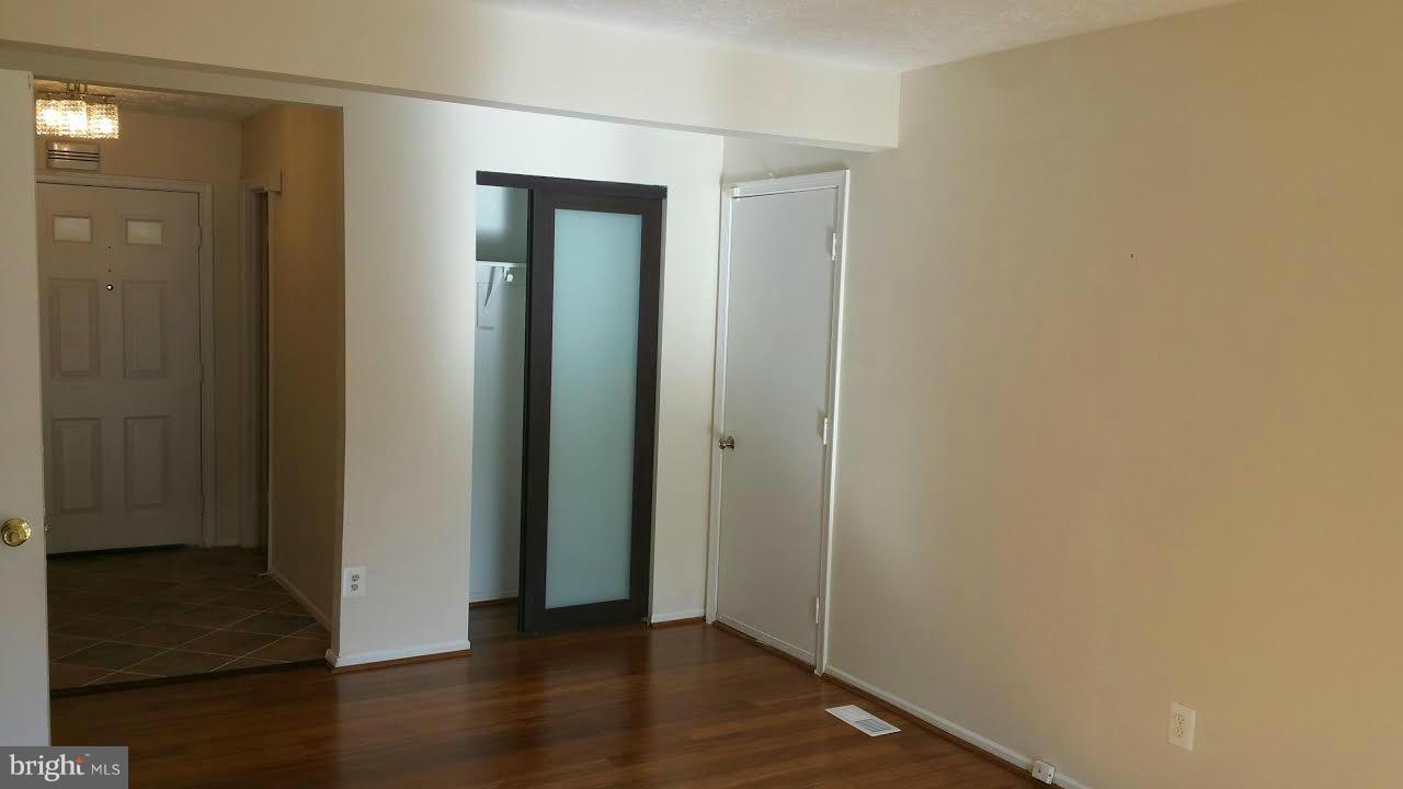 RAMBLEWOOD - Residential