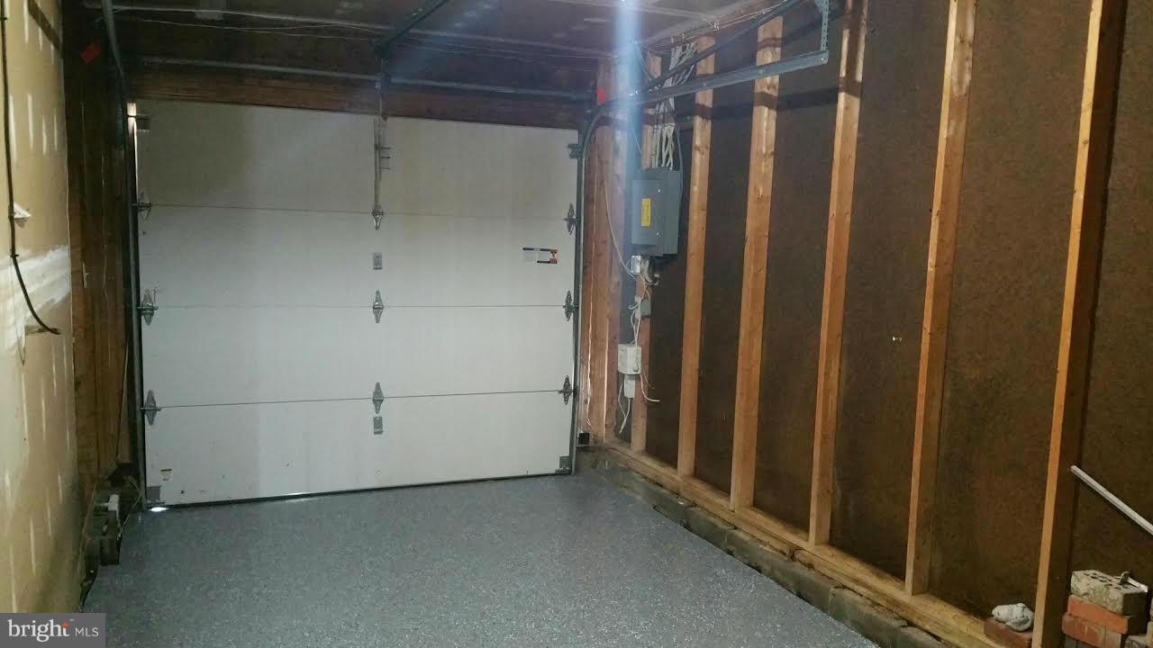 RAMBLEWOOD - Residential