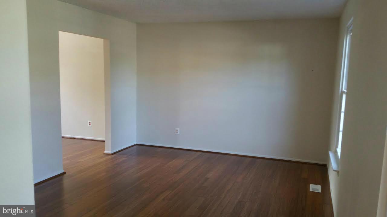 RAMBLEWOOD - Residential