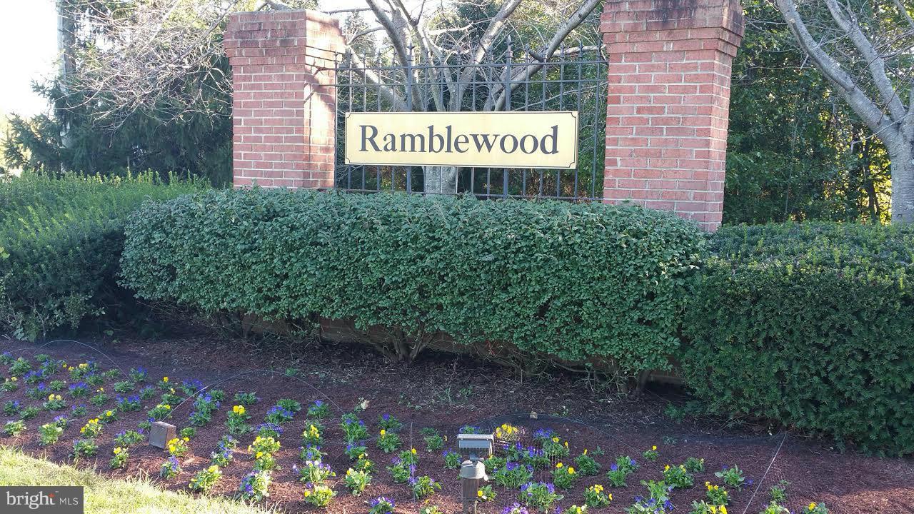 RAMBLEWOOD - Residential