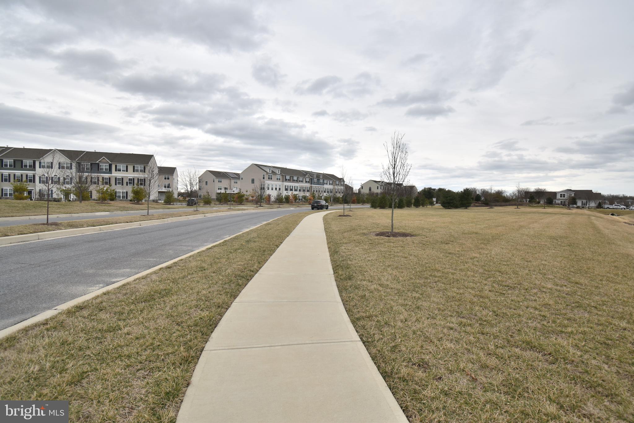 ELLENDALE - Residential Lease