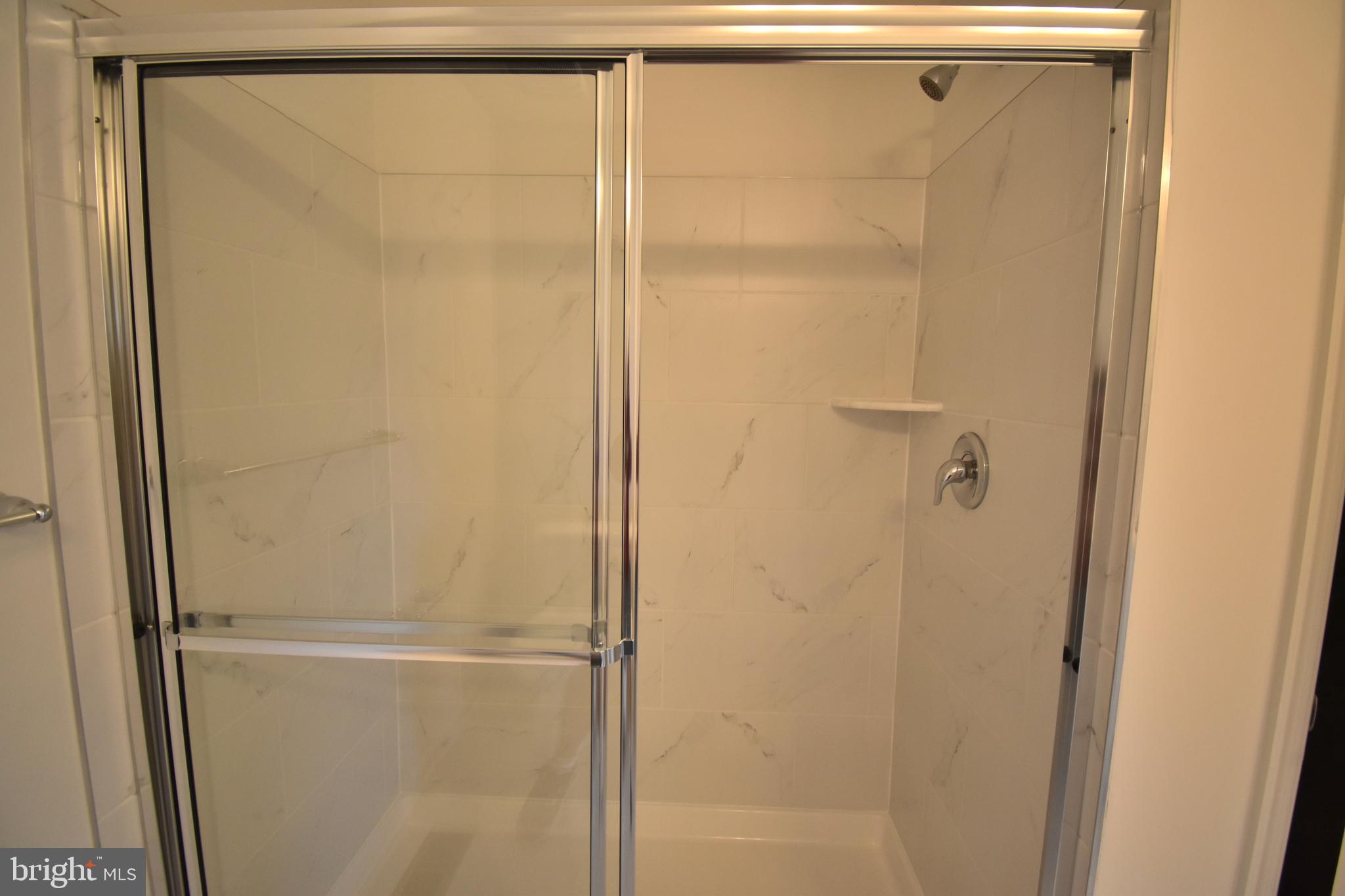 ELLENDALE - Residential Lease