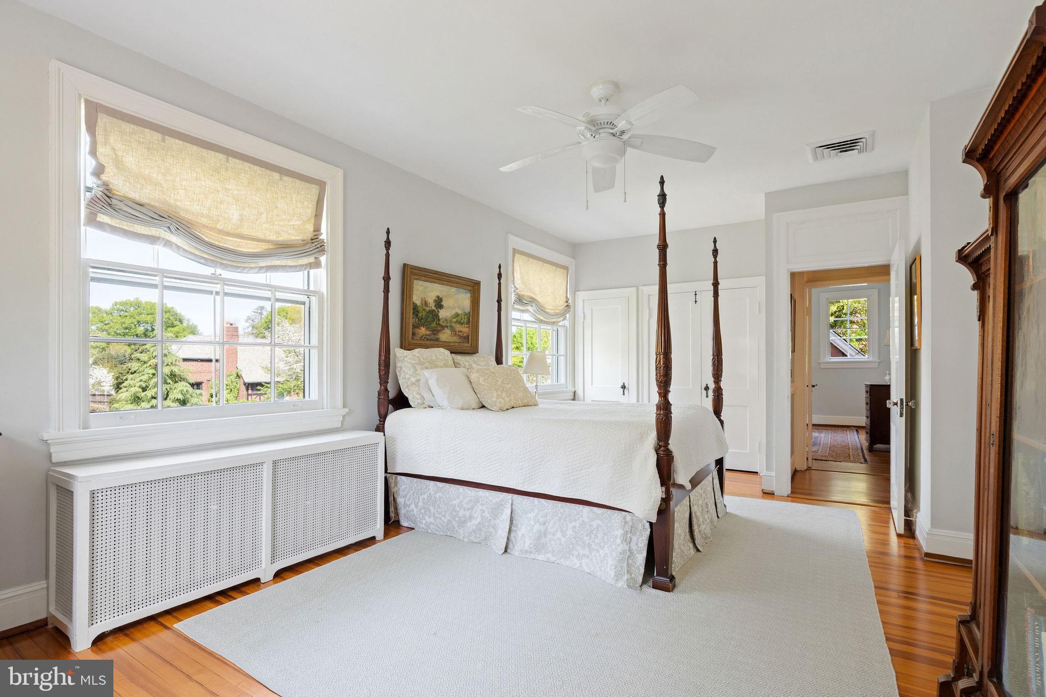 RICHMOND CITY - Residential