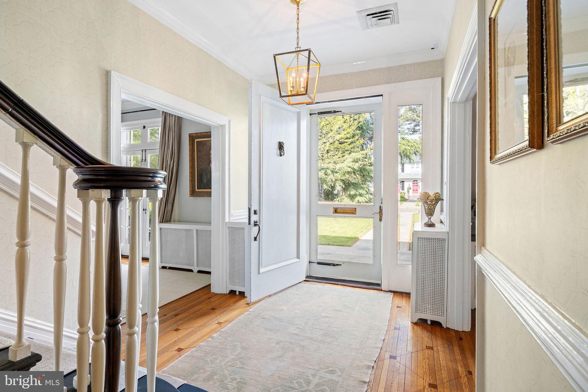 RICHMOND CITY - Residential