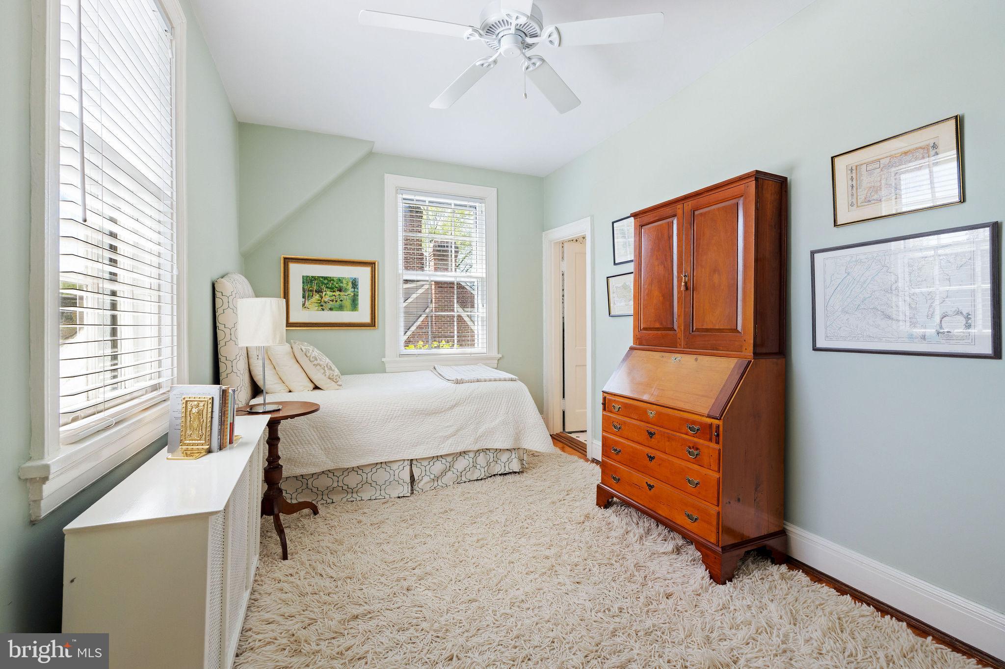 RICHMOND CITY - Residential