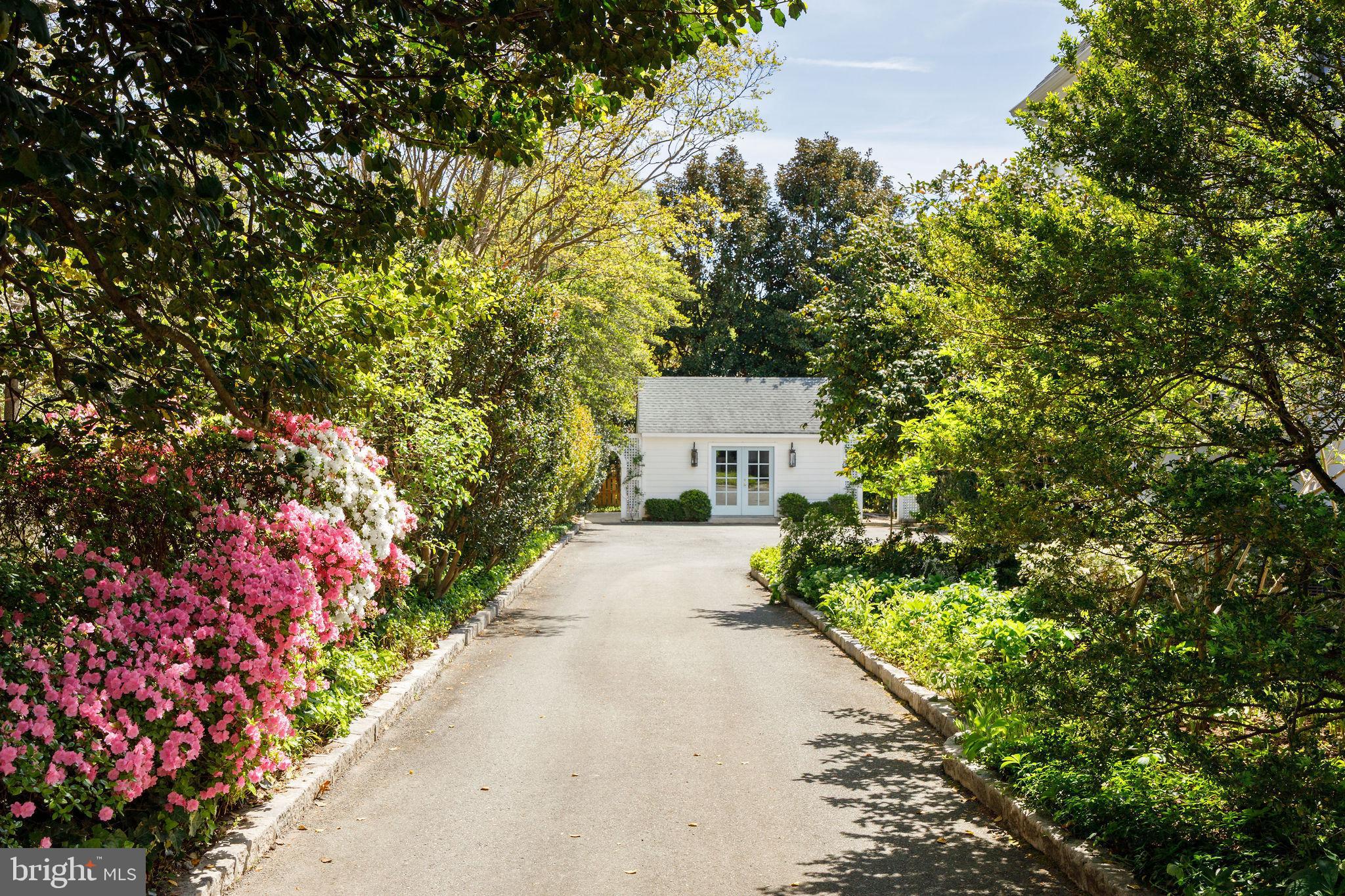 RICHMOND CITY - Residential