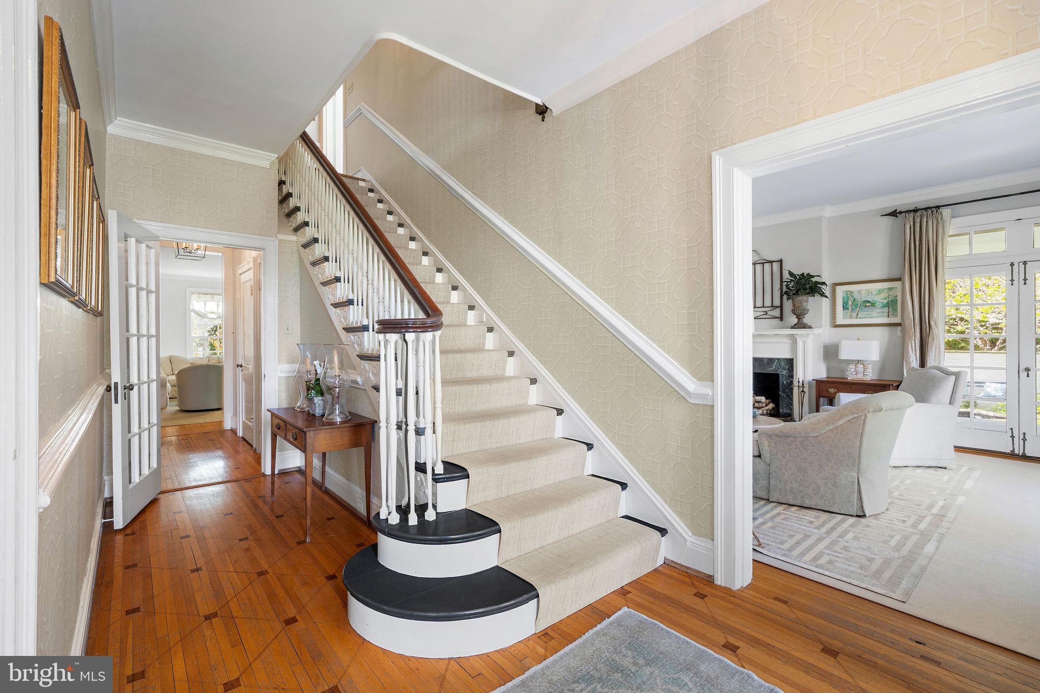 RICHMOND CITY - Residential