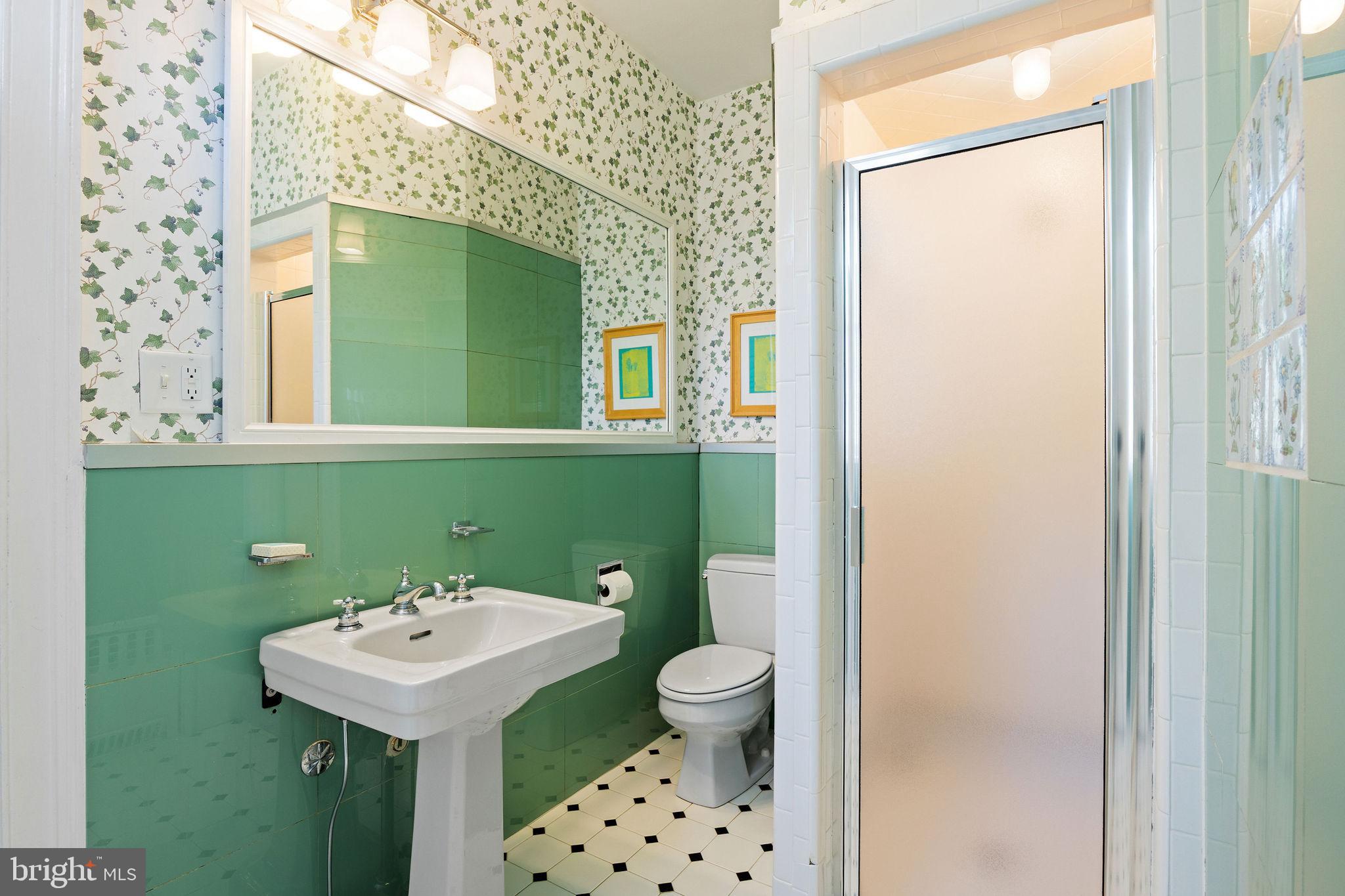 RICHMOND CITY - Residential