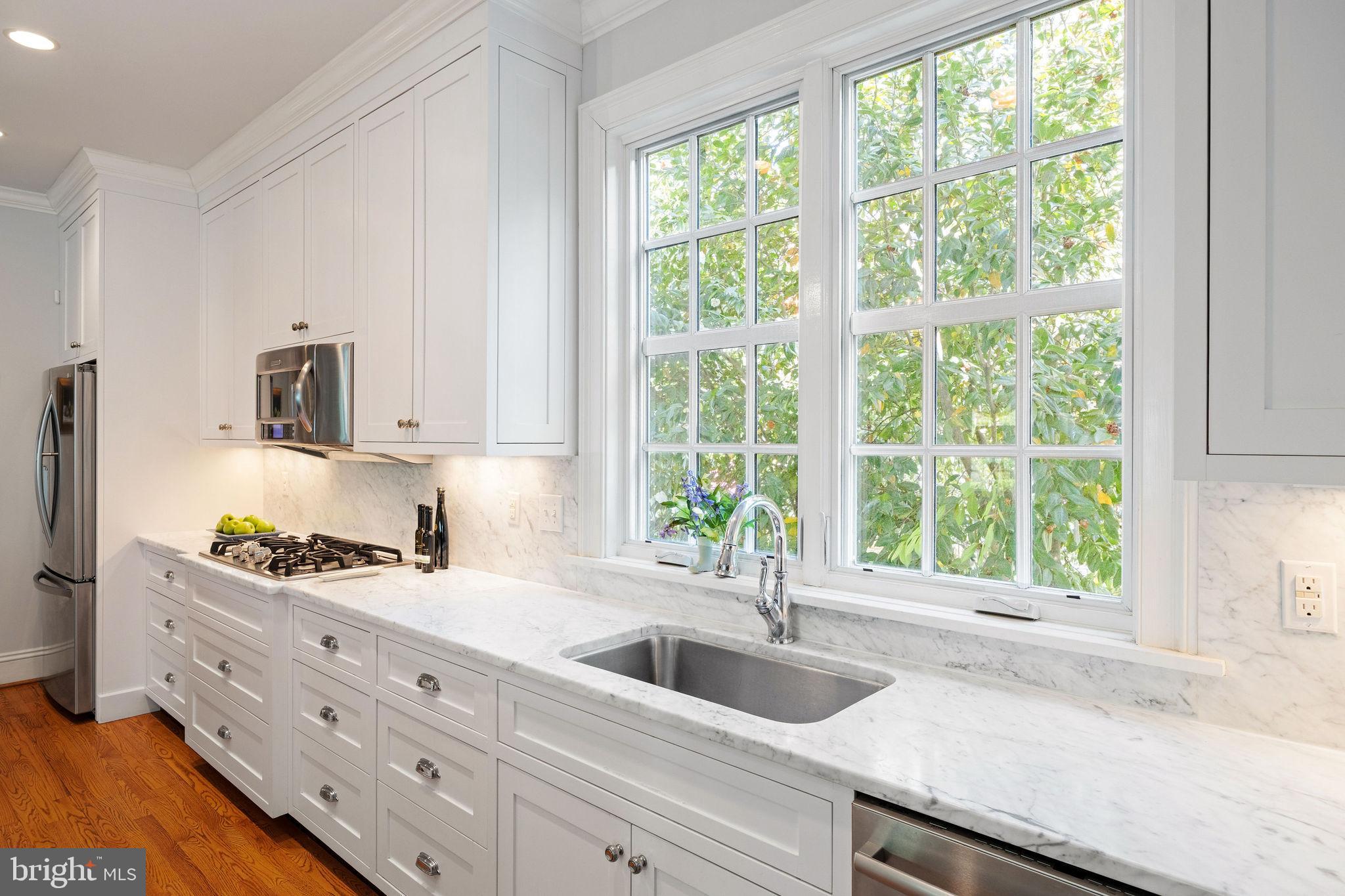 RICHMOND CITY - Residential