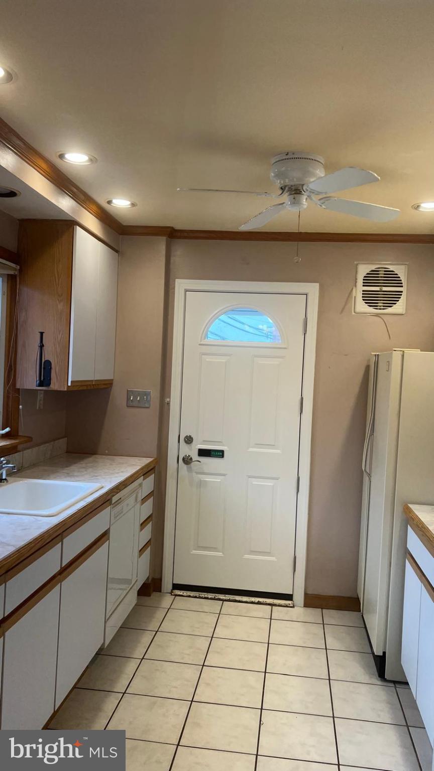 MAYFAIR - Residential