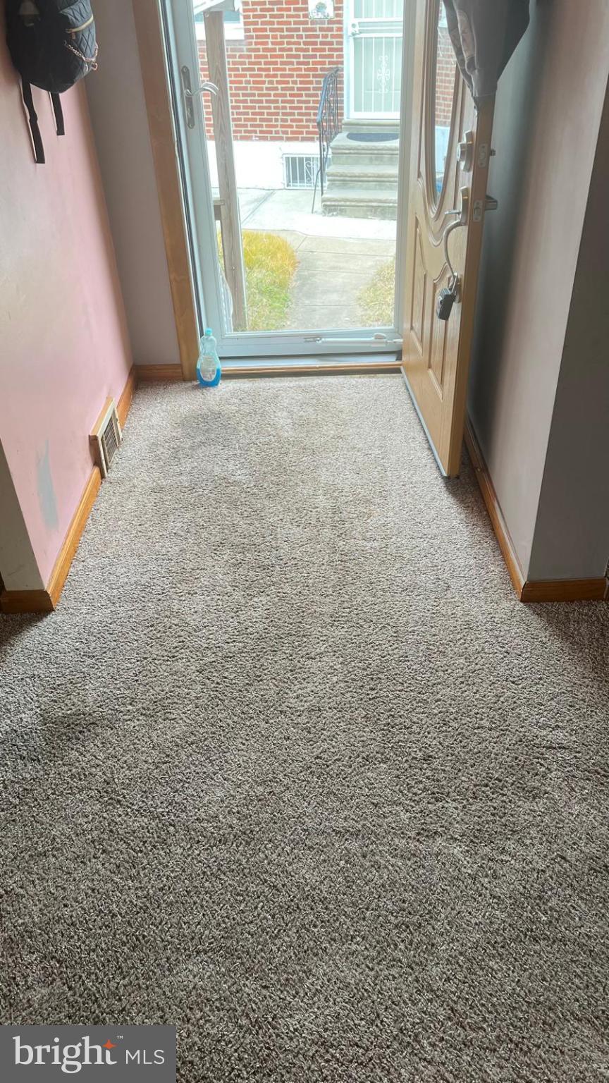 MAYFAIR - Residential