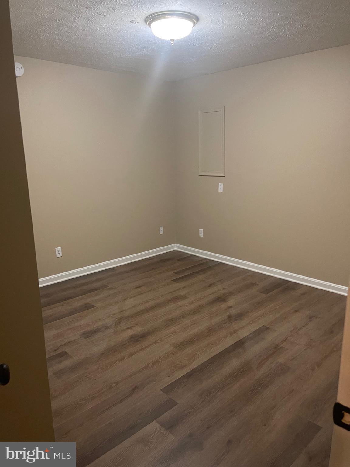 BOWLING BROOK FARMS - Residential Lease