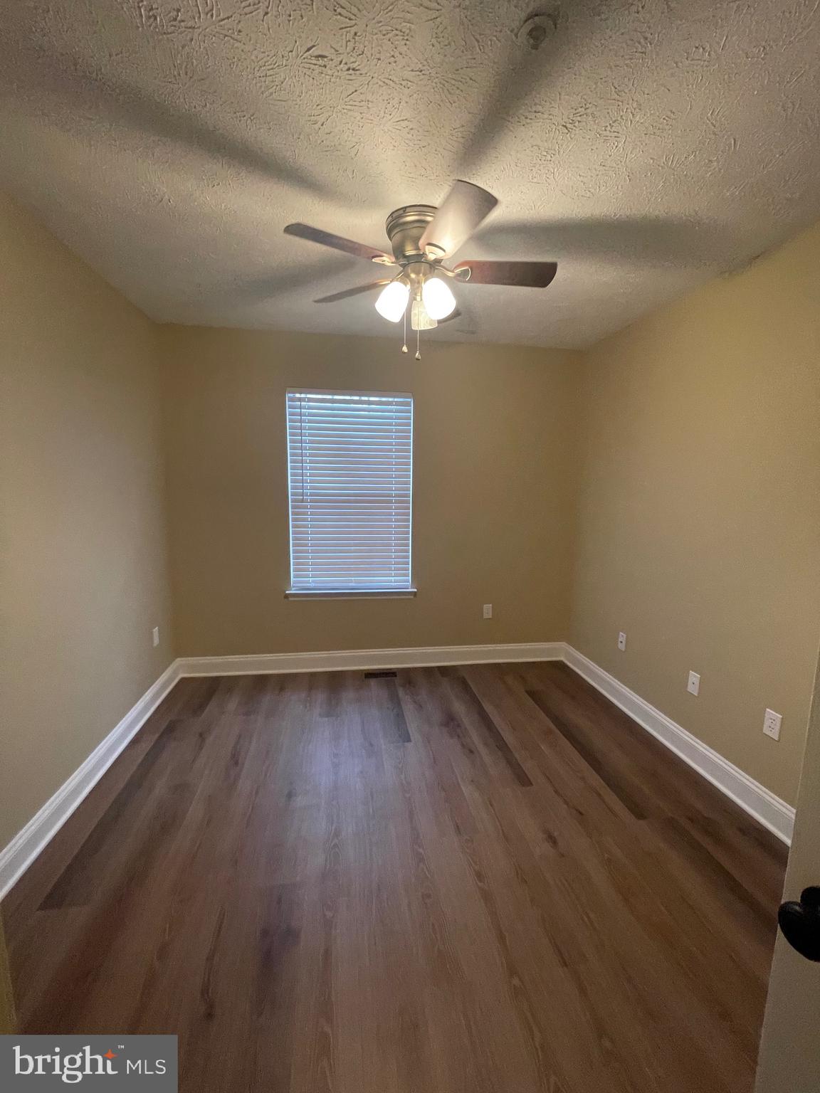 BOWLING BROOK FARMS - Residential Lease