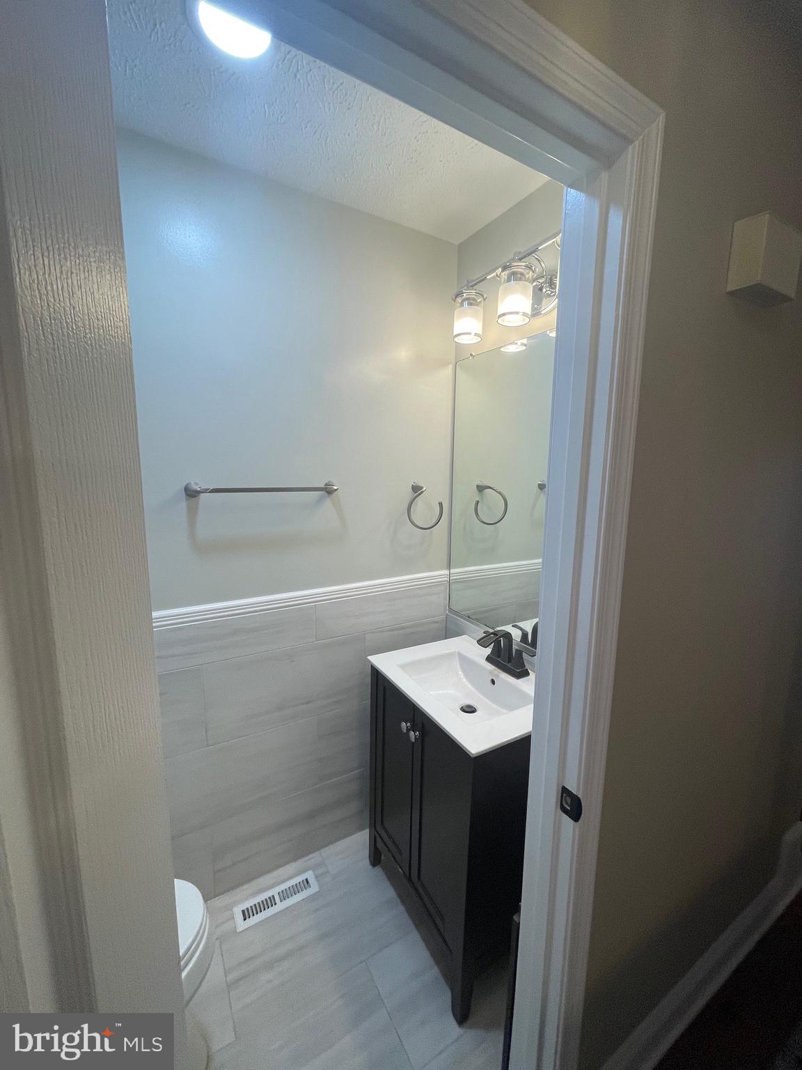 BOWLING BROOK FARMS - Residential Lease