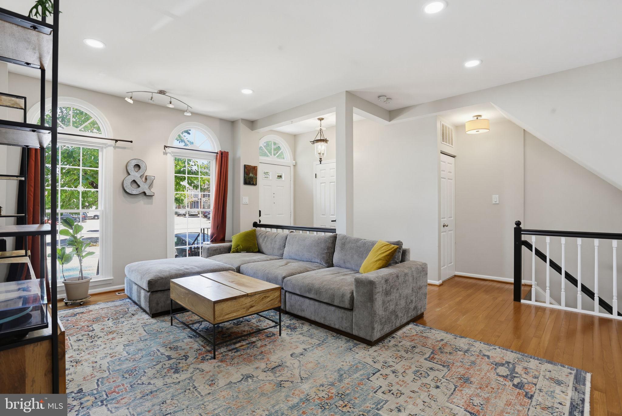 6152 WELLINGTON COMMONS DRIVE