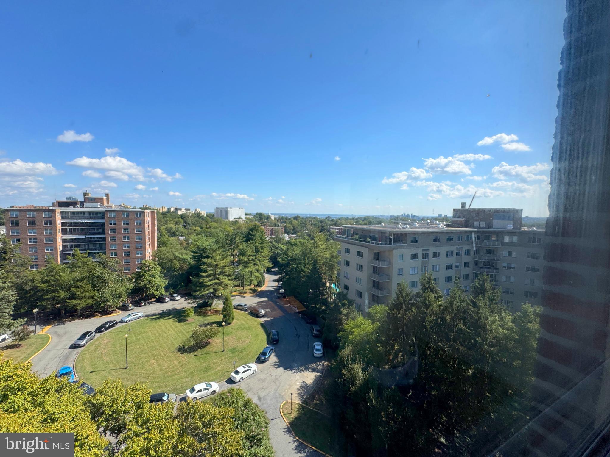 4000 CATHEDRAL AVENUE NW 848/849B