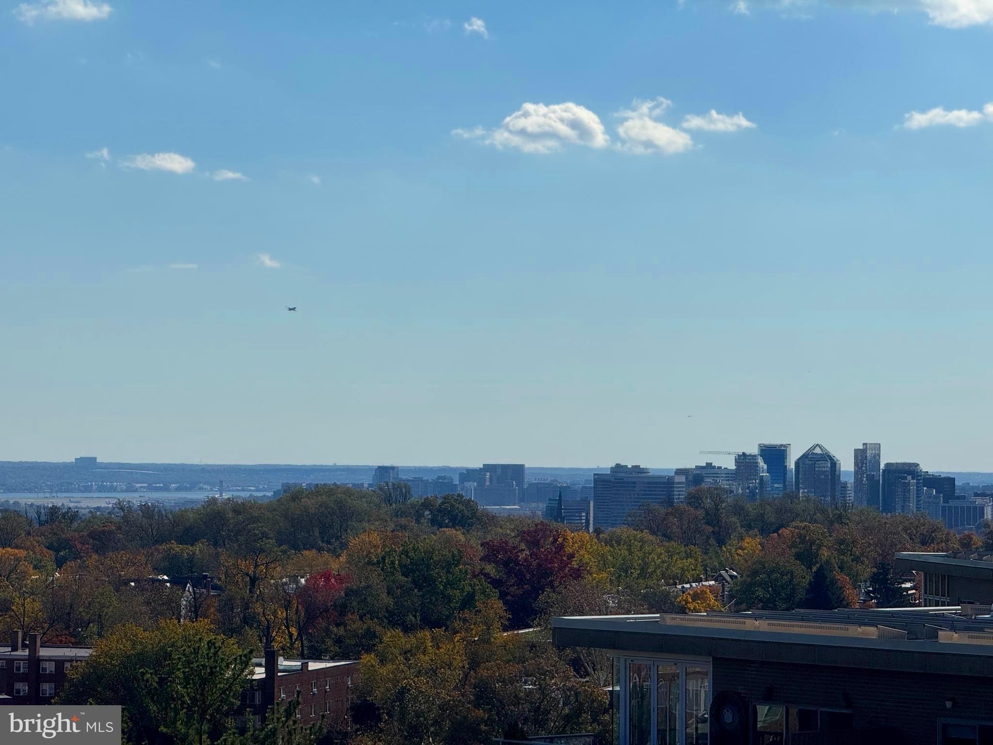 4000 CATHEDRAL AVENUE NW 848/849B