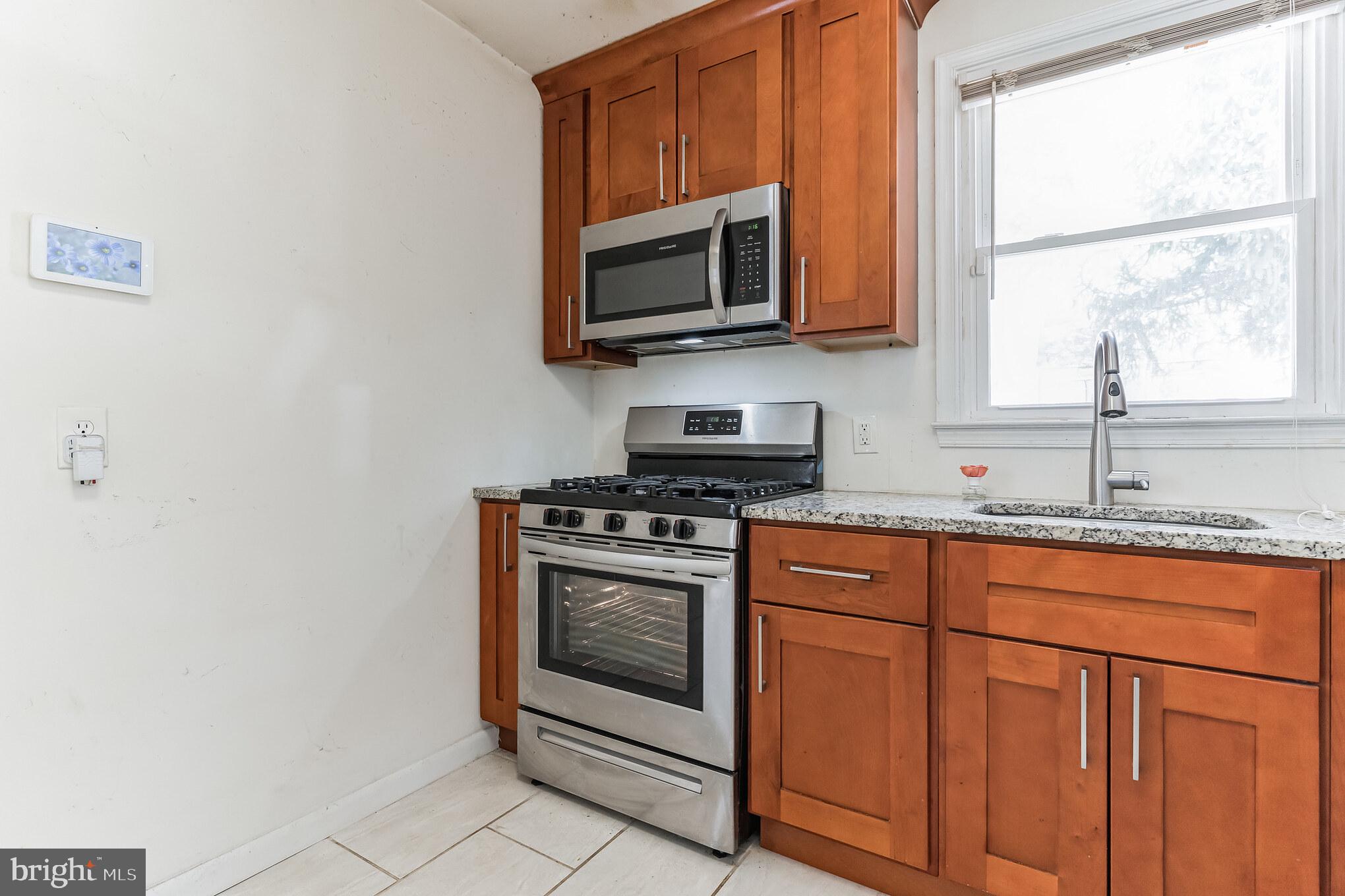 CARMODY HILLS - Residential