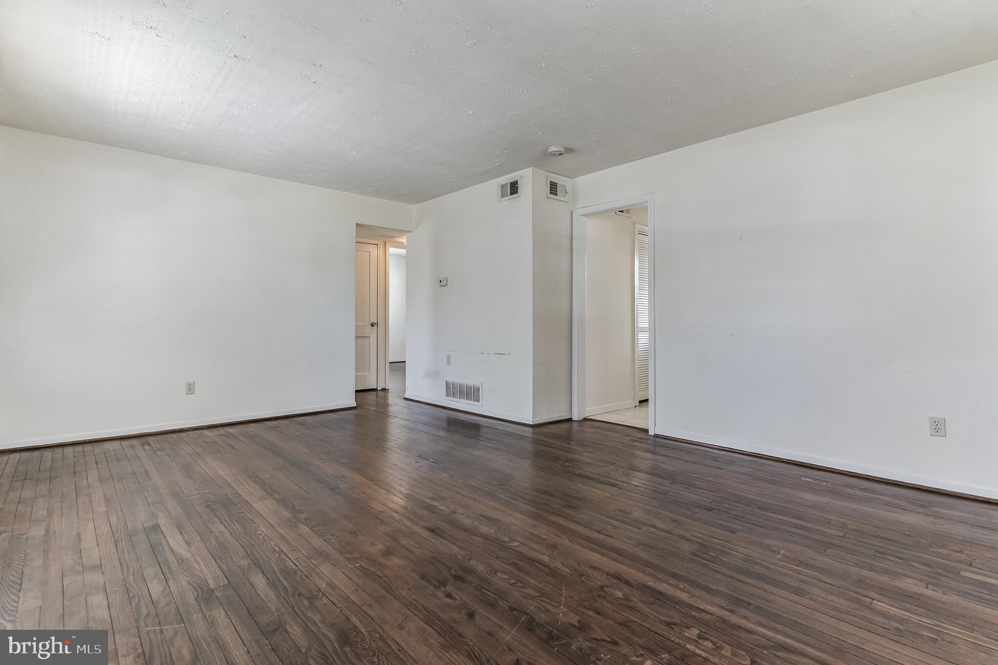 CARMODY HILLS - Residential