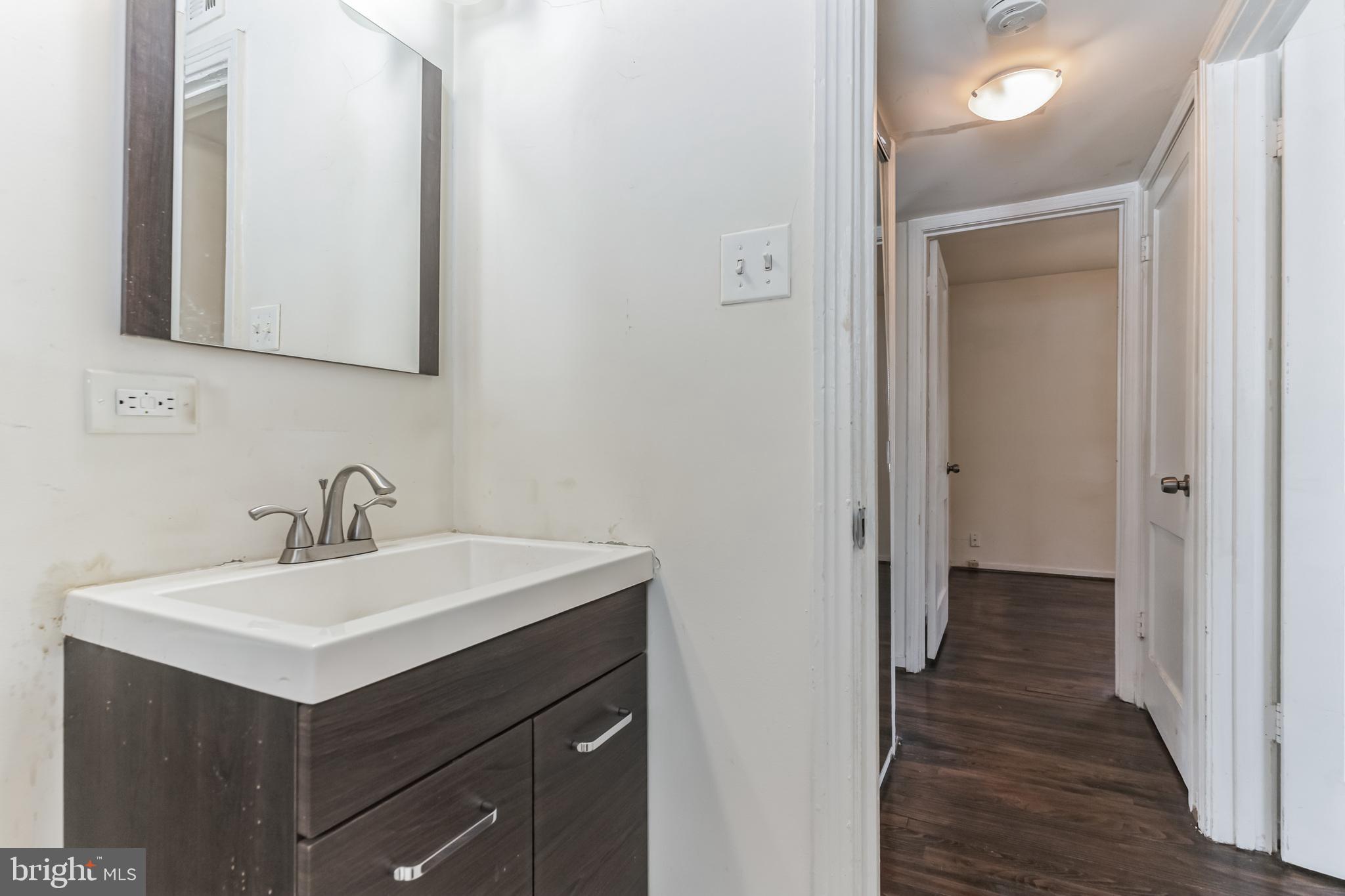 CARMODY HILLS - Residential