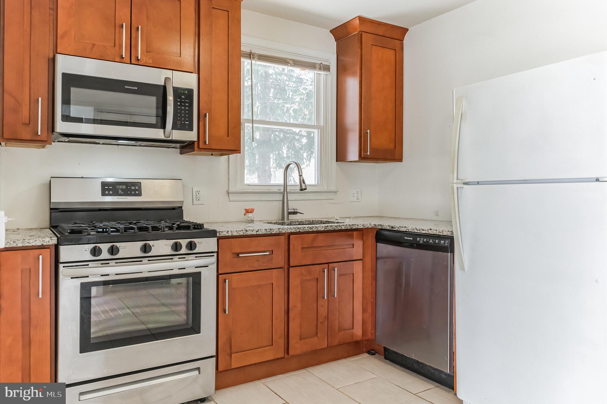 CARMODY HILLS - Residential