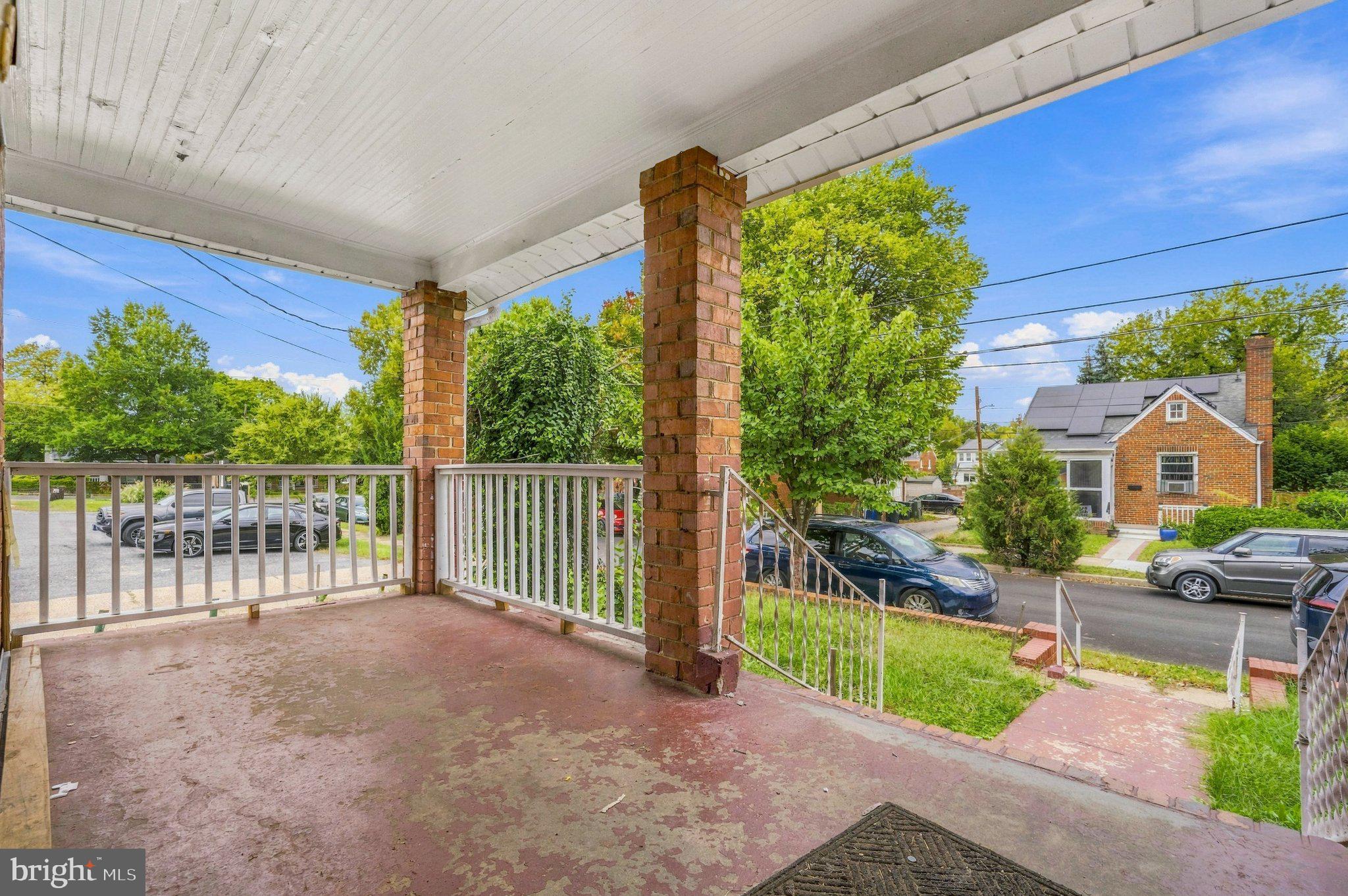 11 JEFFERSON STREET NE