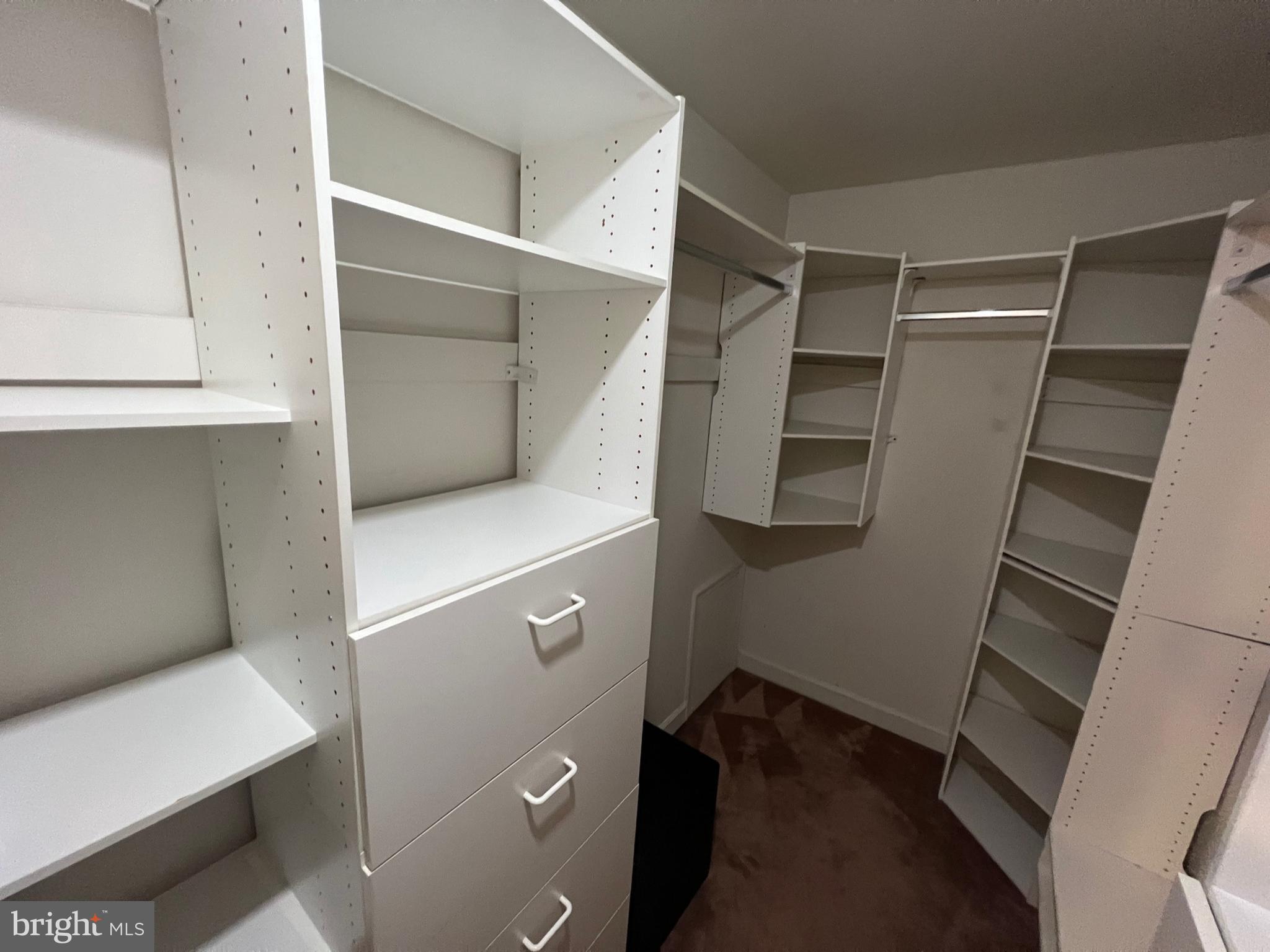 BRANDERMILL - Residential