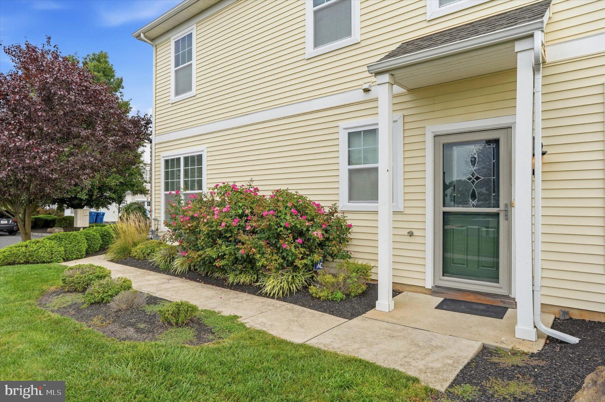 317 ROSS COURT