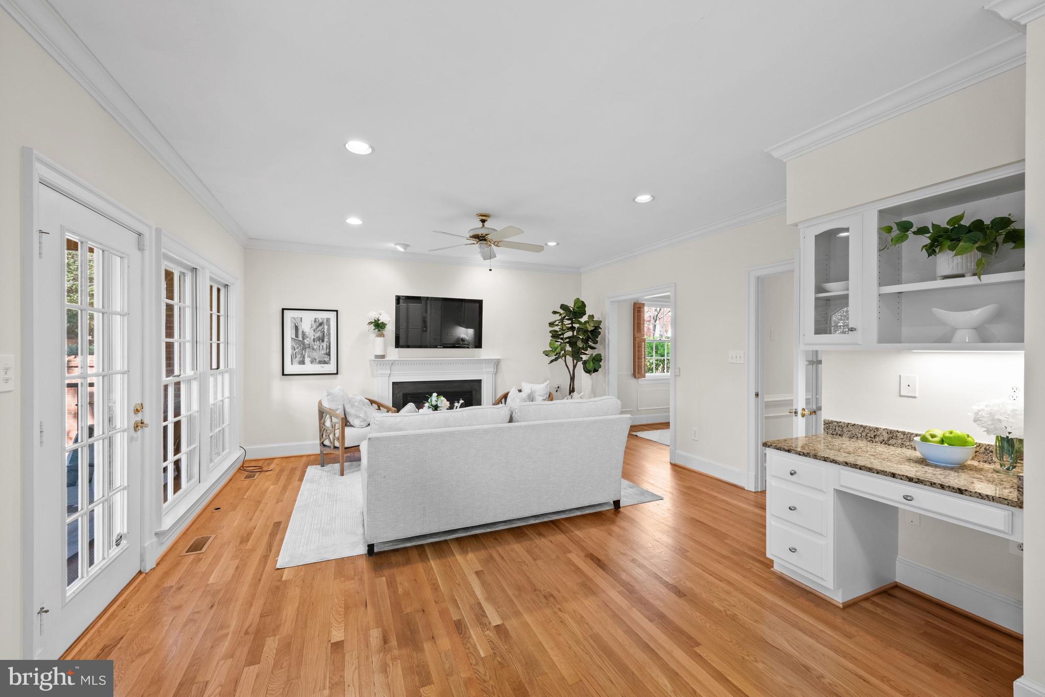 AVENEL - Residential