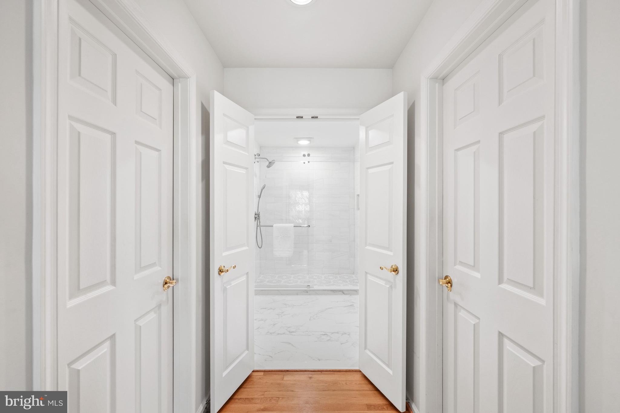 AVENEL - Residential