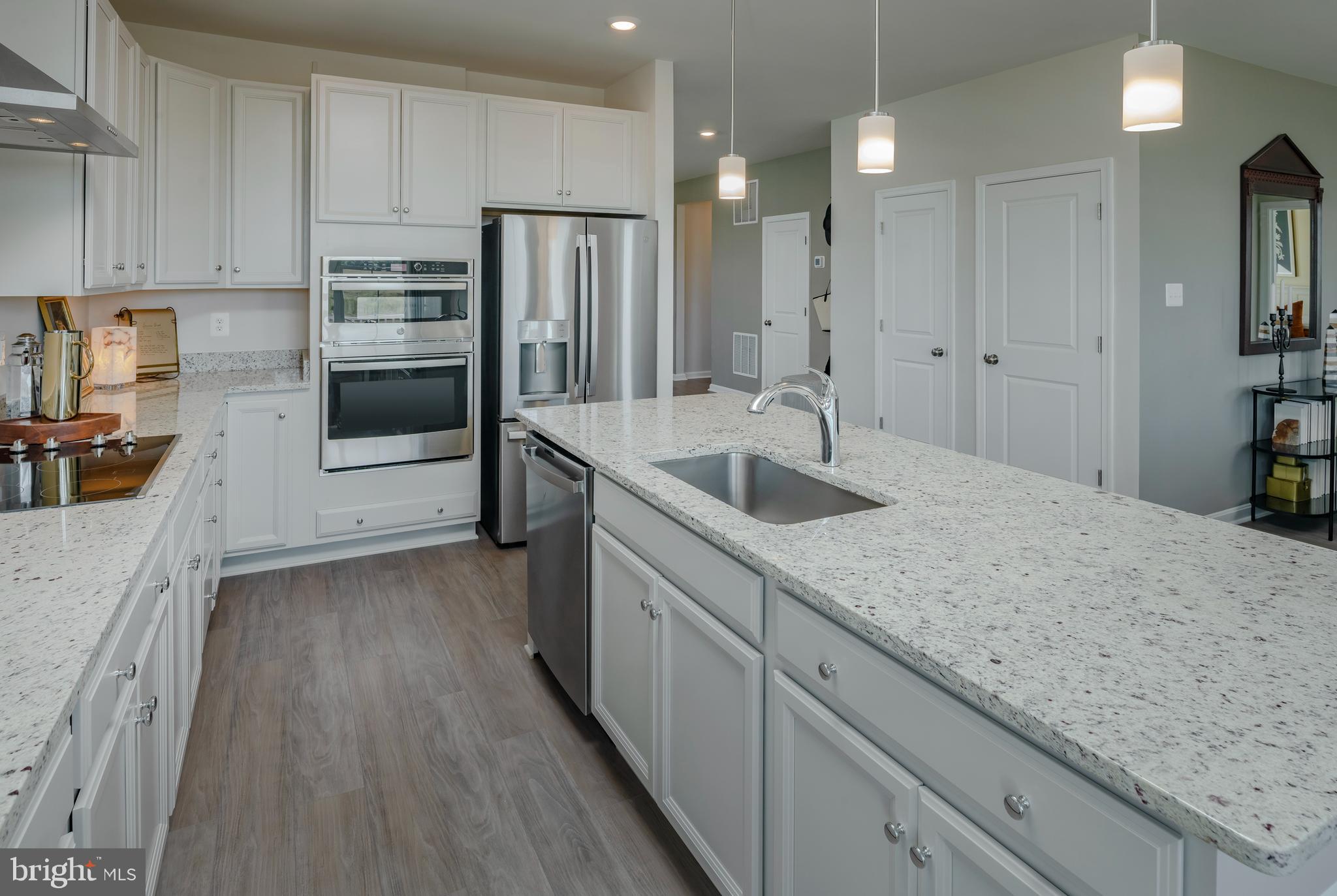 1026 BARKSDALE DRIVE HS 71