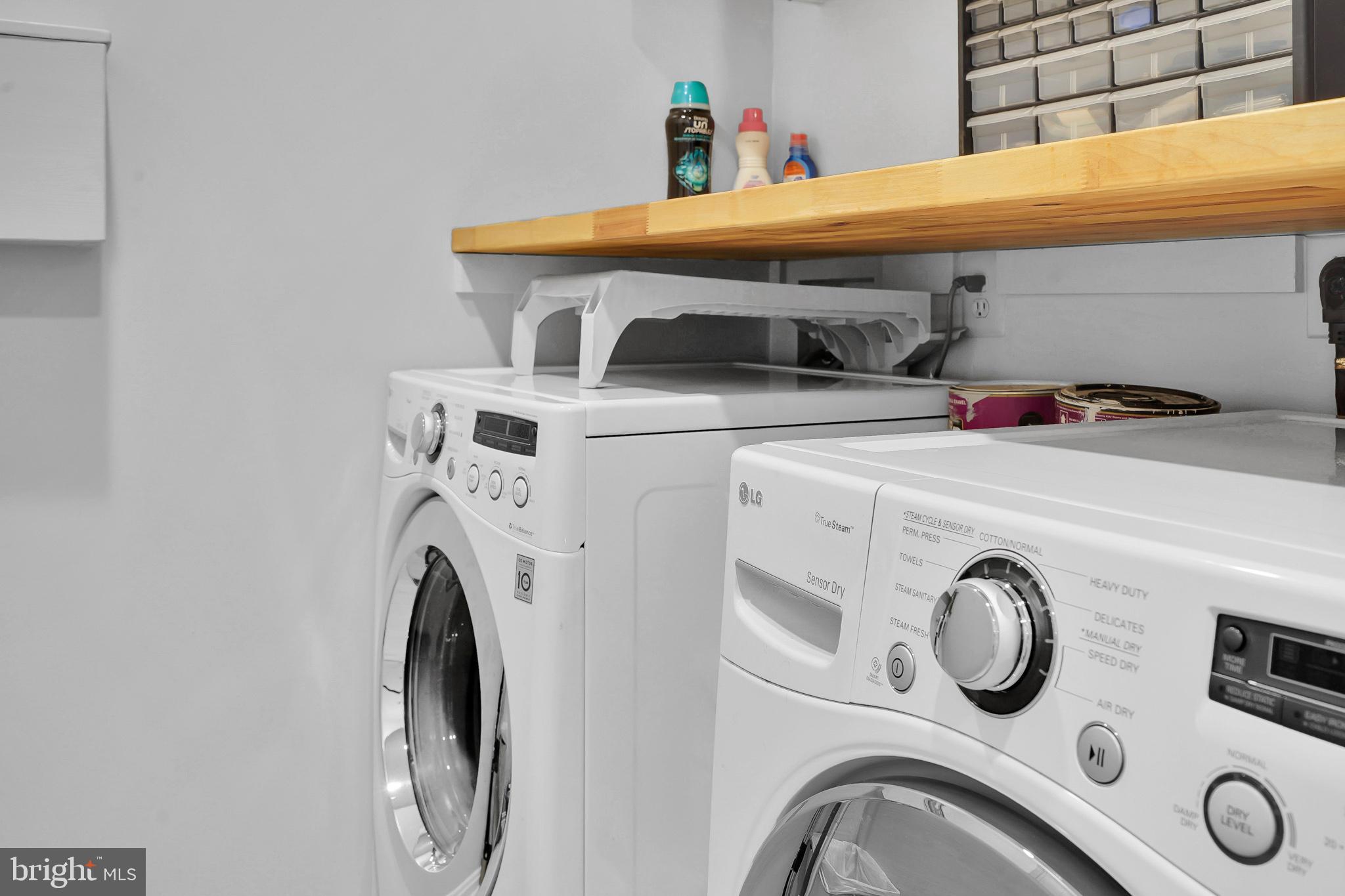 WILLOW POINT - Residential