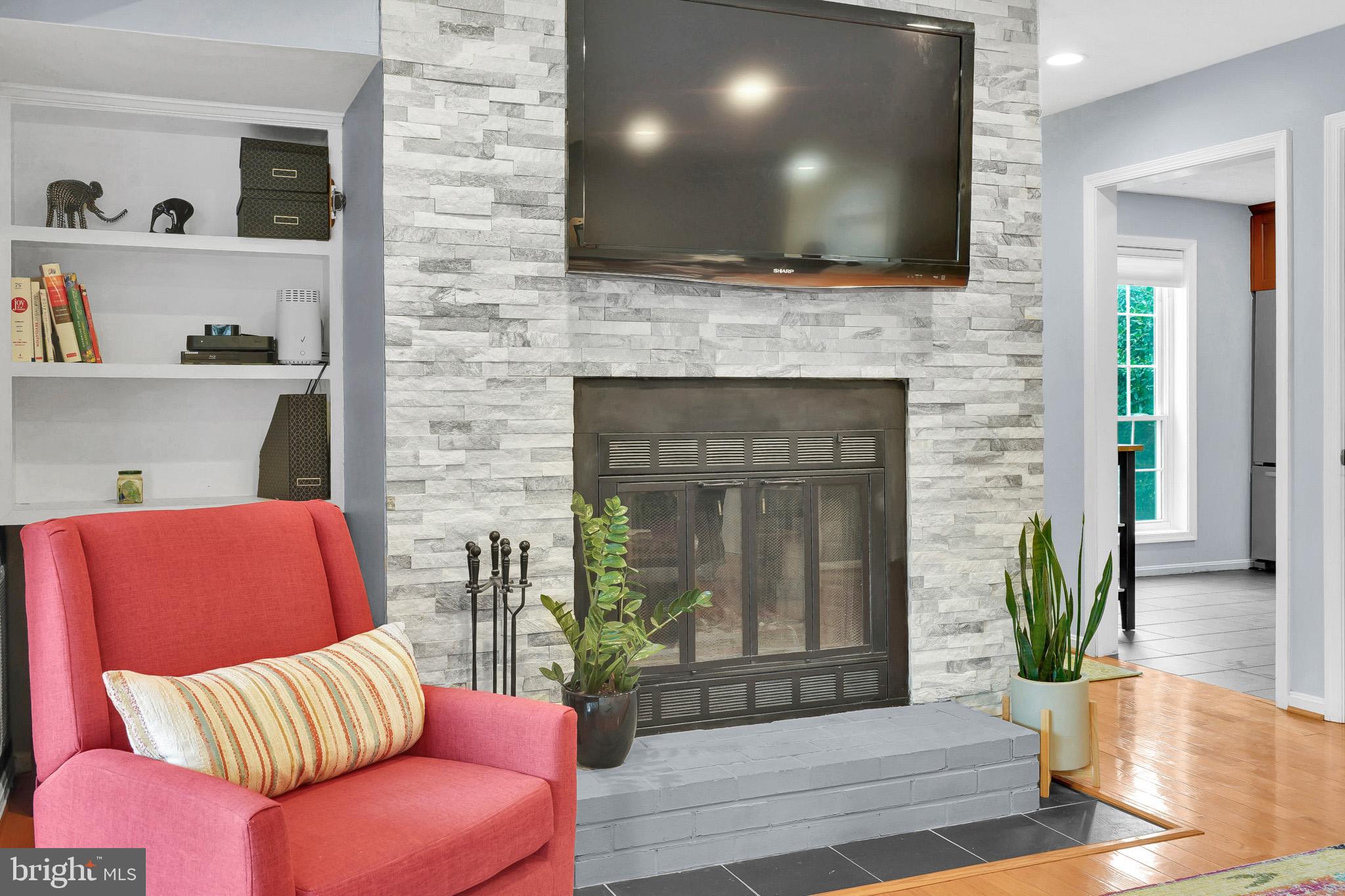 WILLOW POINT - Residential