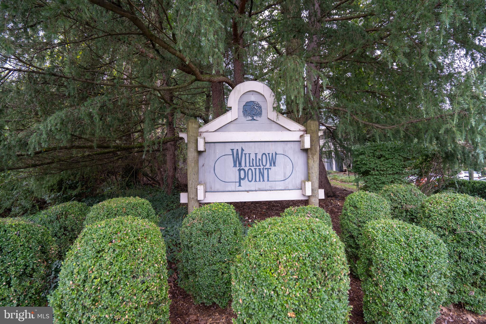 WILLOW POINT - Residential