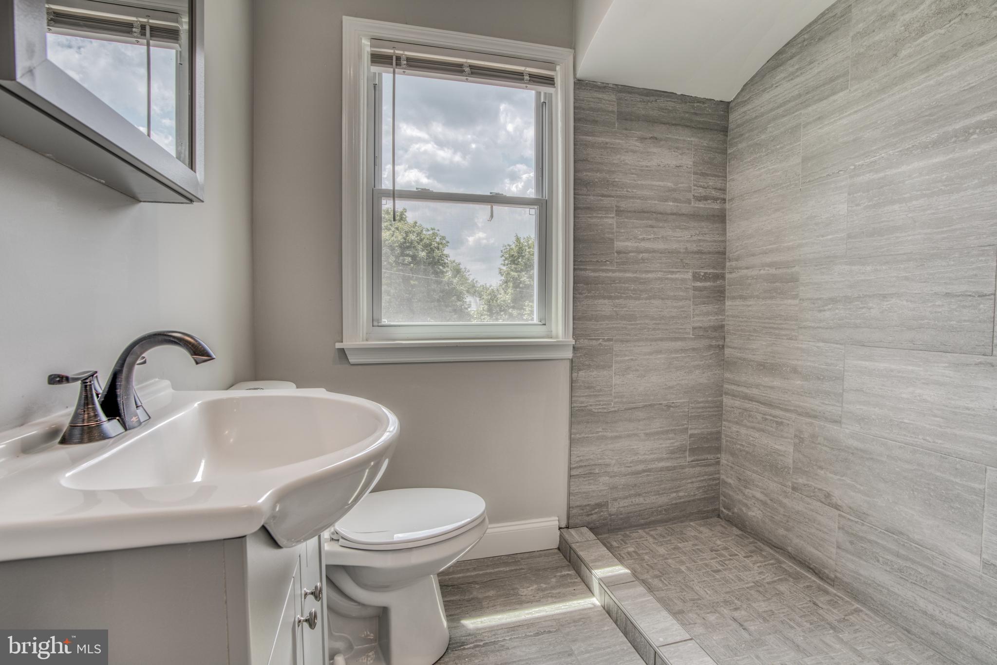 DOLFIELD - Residential