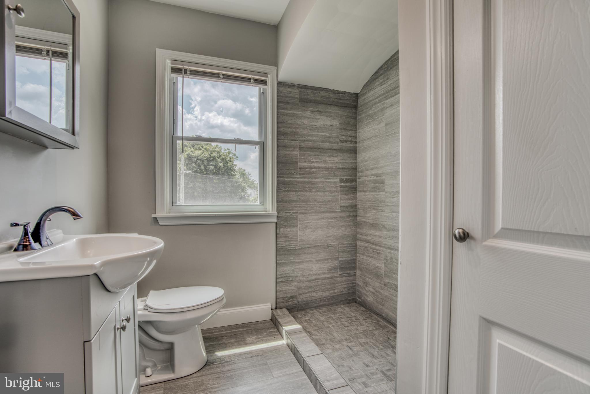 DOLFIELD - Residential