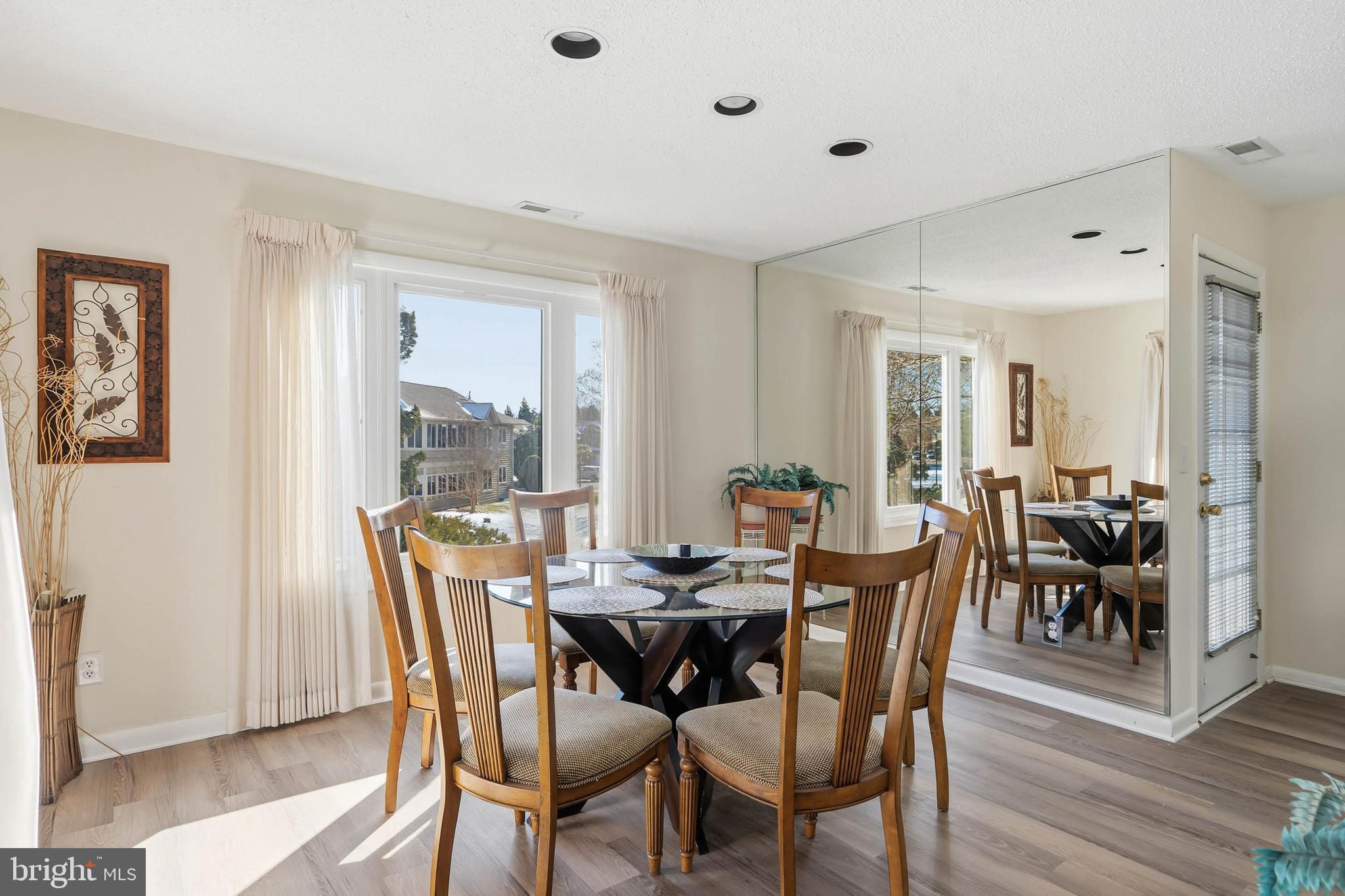 PLANTATIONS - Residential