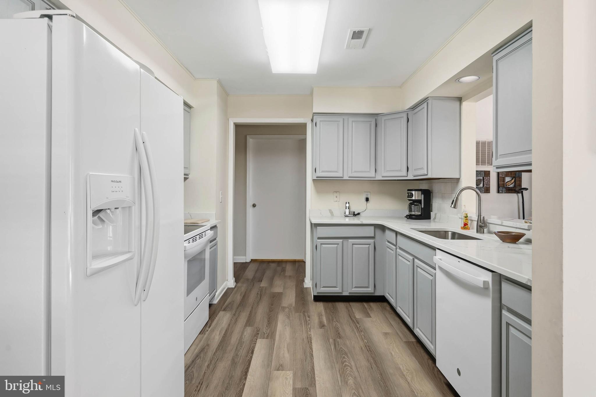 PLANTATIONS - Residential