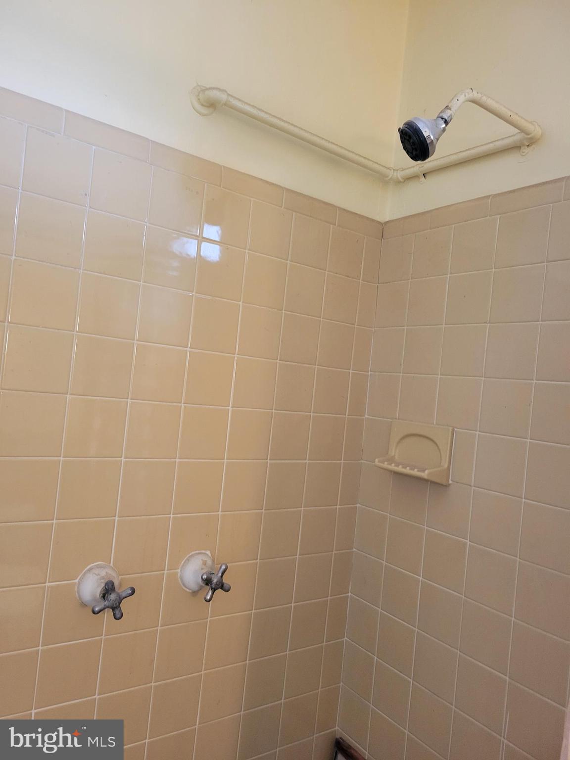 WEST OAK LANE - Residential