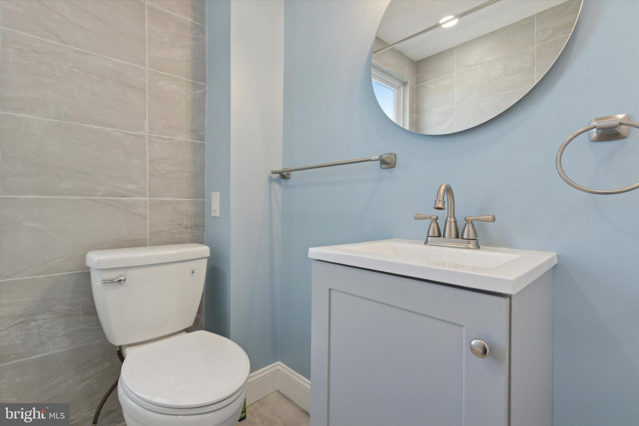 SUMMIT RIDGE - Residential Lease