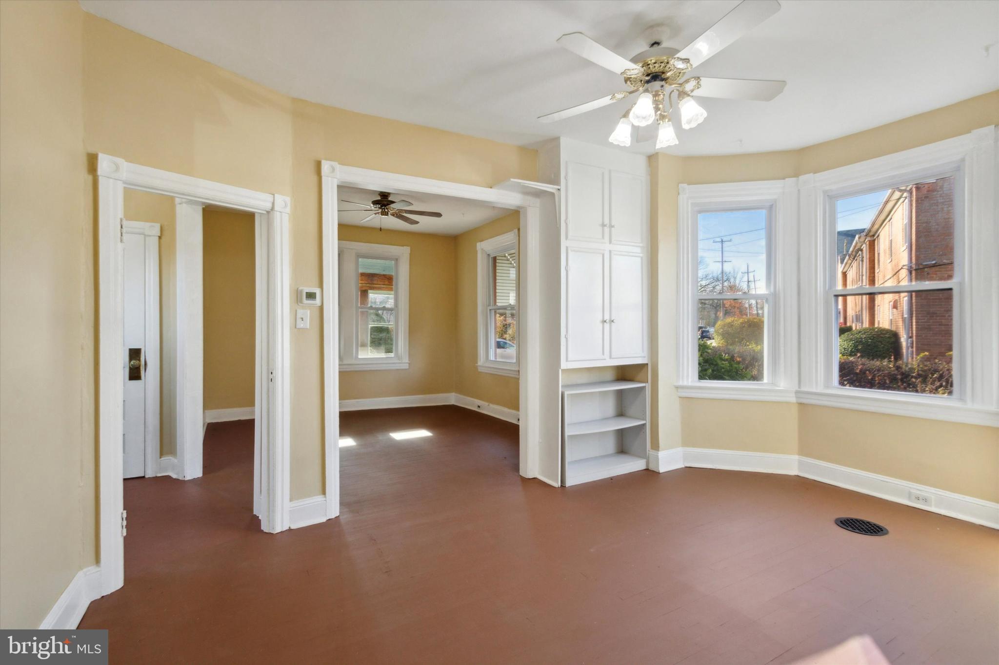 SUMMIT RIDGE - Residential Lease