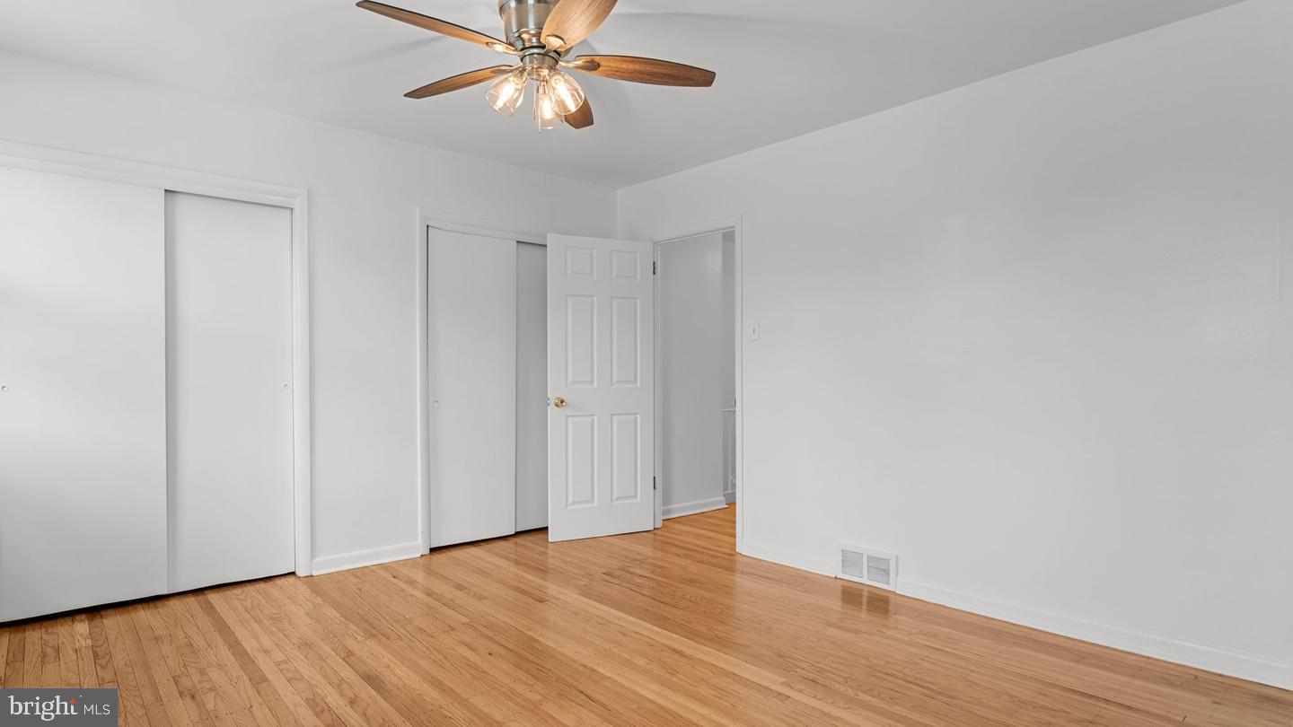 WALTON PARK - Residential Lease