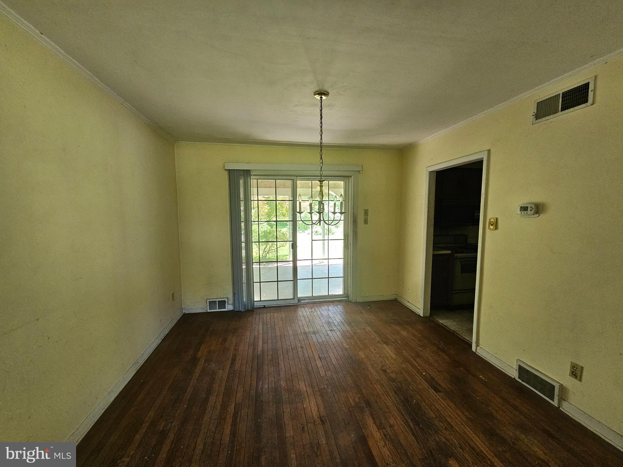 SUNSET MEADOWS - Residential