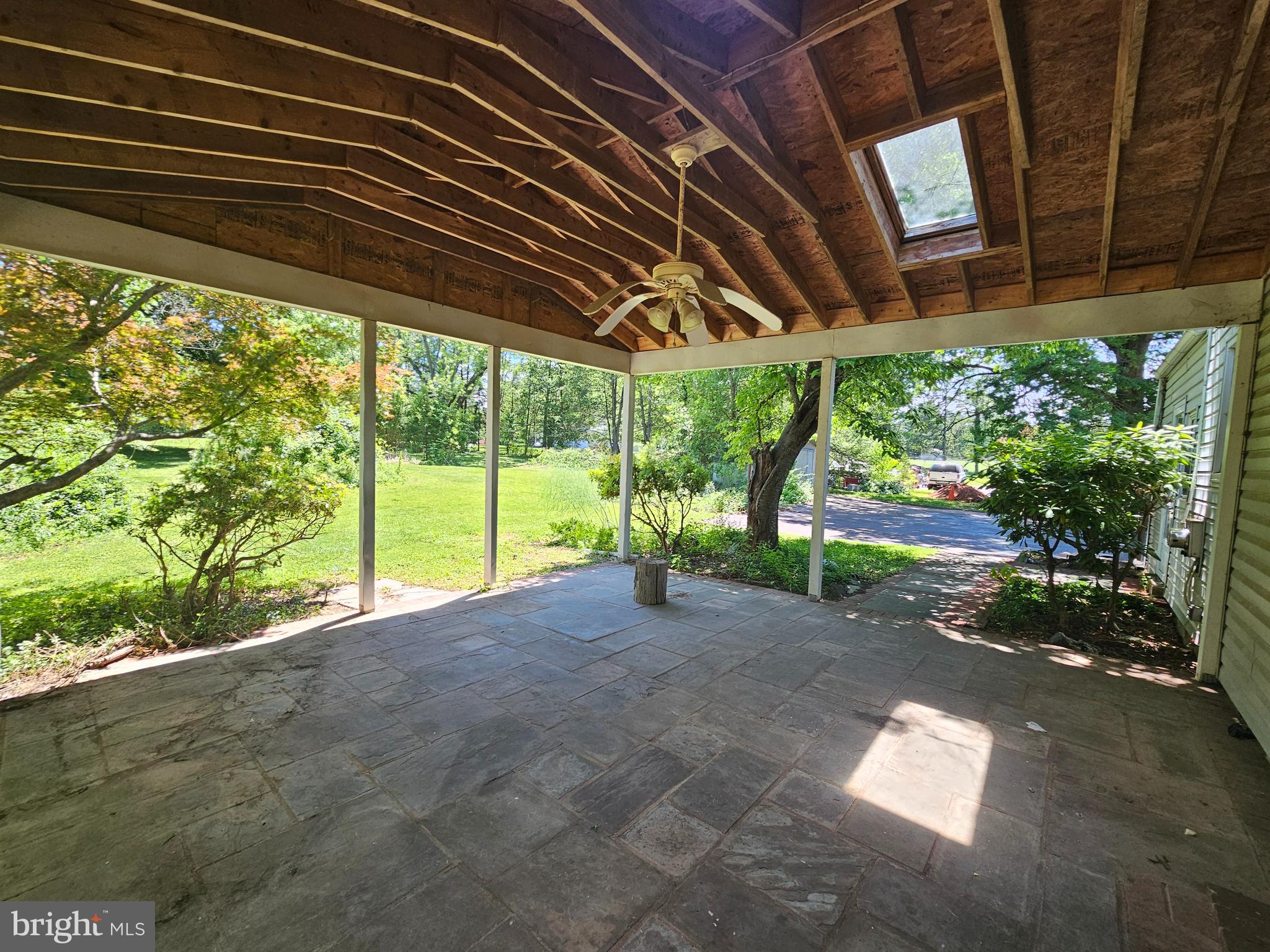 SUNSET MEADOWS - Residential