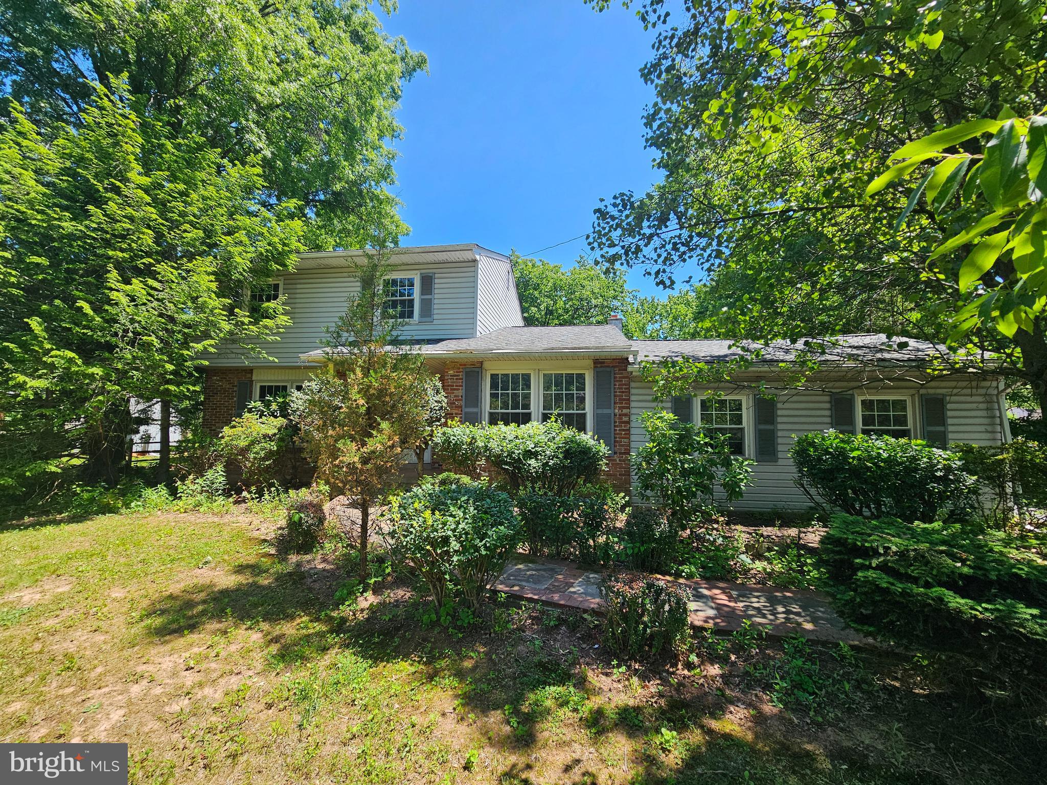 SUNSET MEADOWS - Residential
