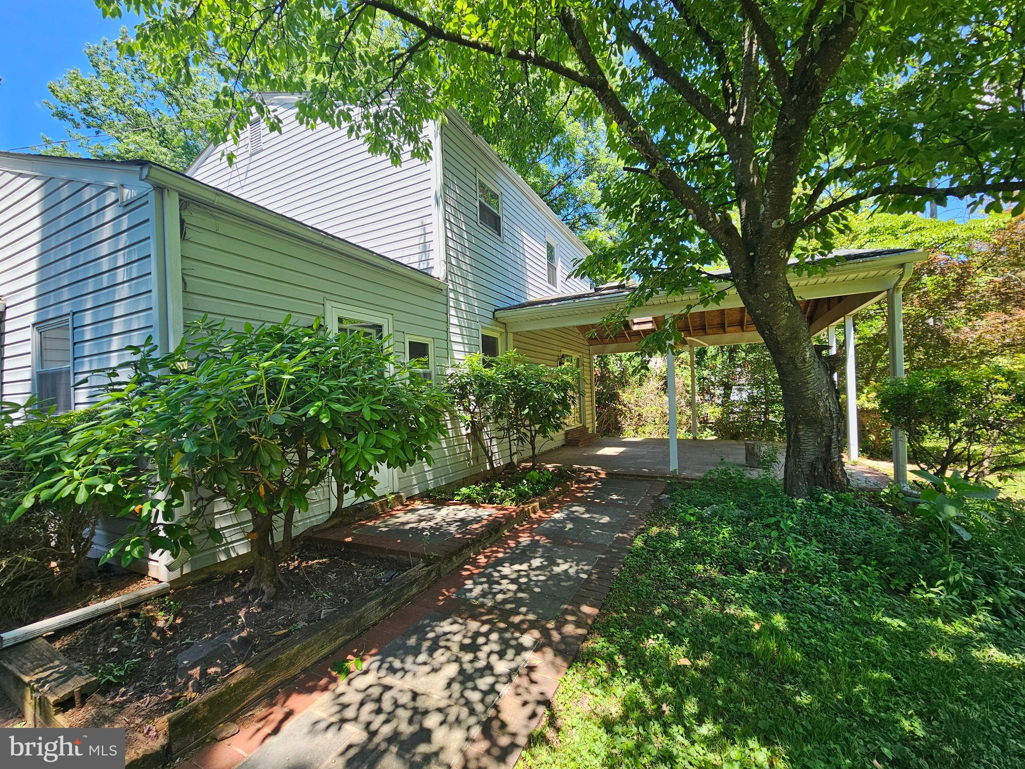 SUNSET MEADOWS - Residential