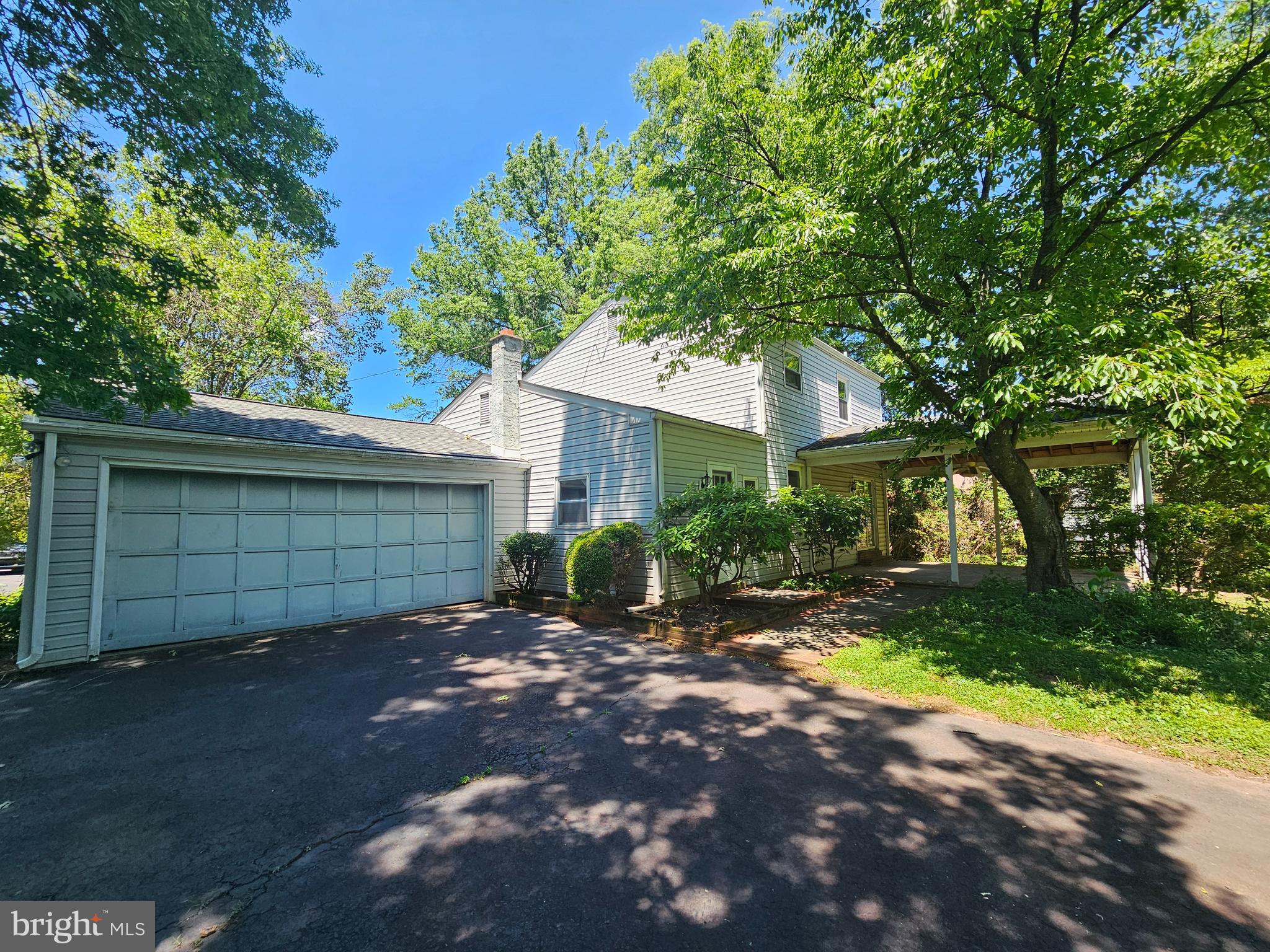 SUNSET MEADOWS - Residential