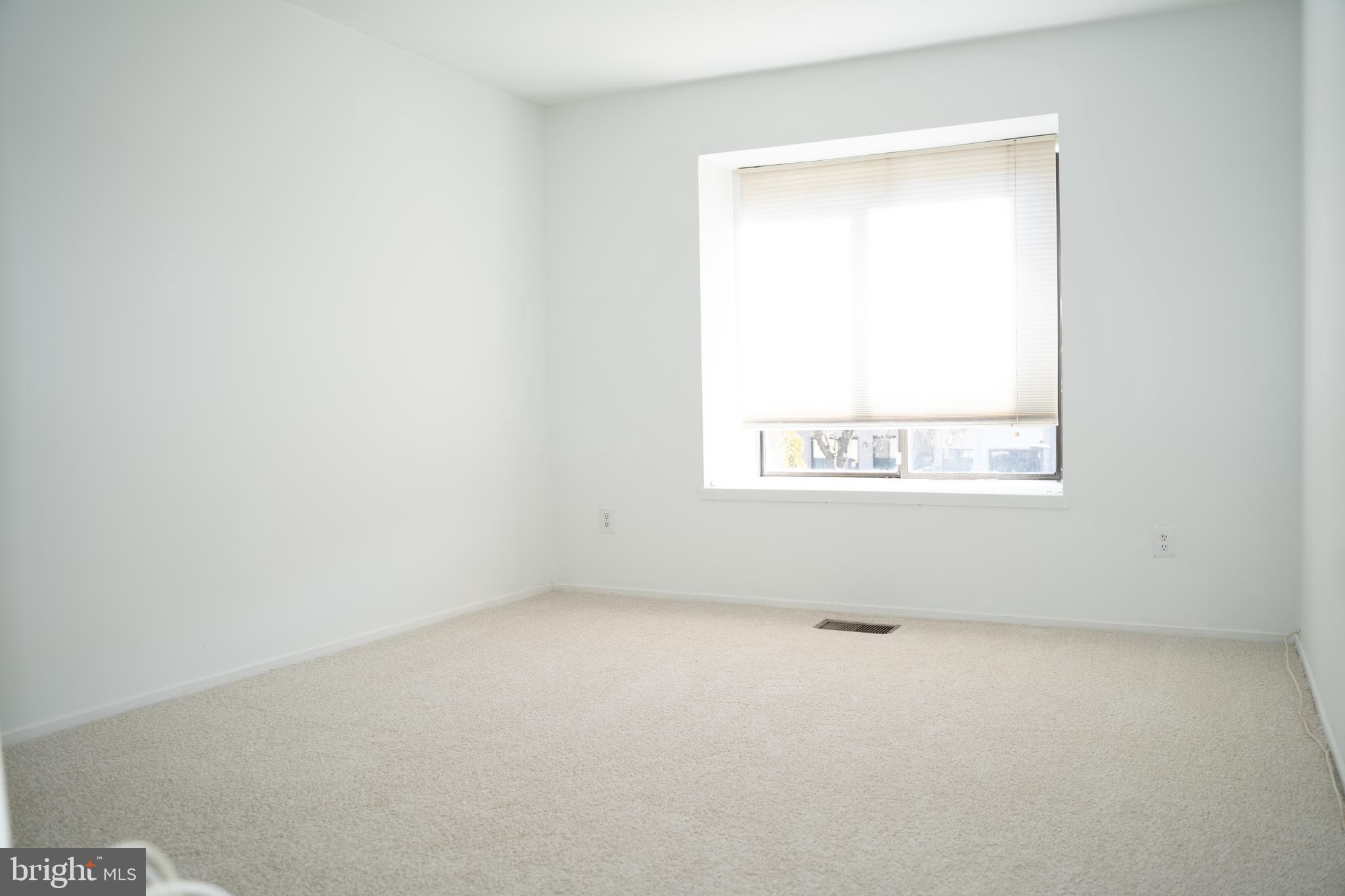 CLUBSIDE - Residential