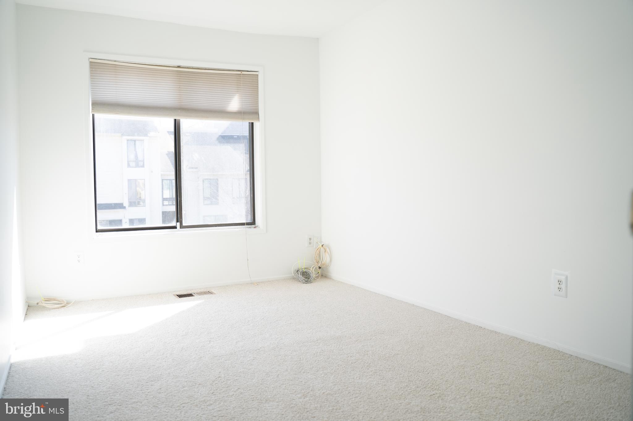 CLUBSIDE - Residential